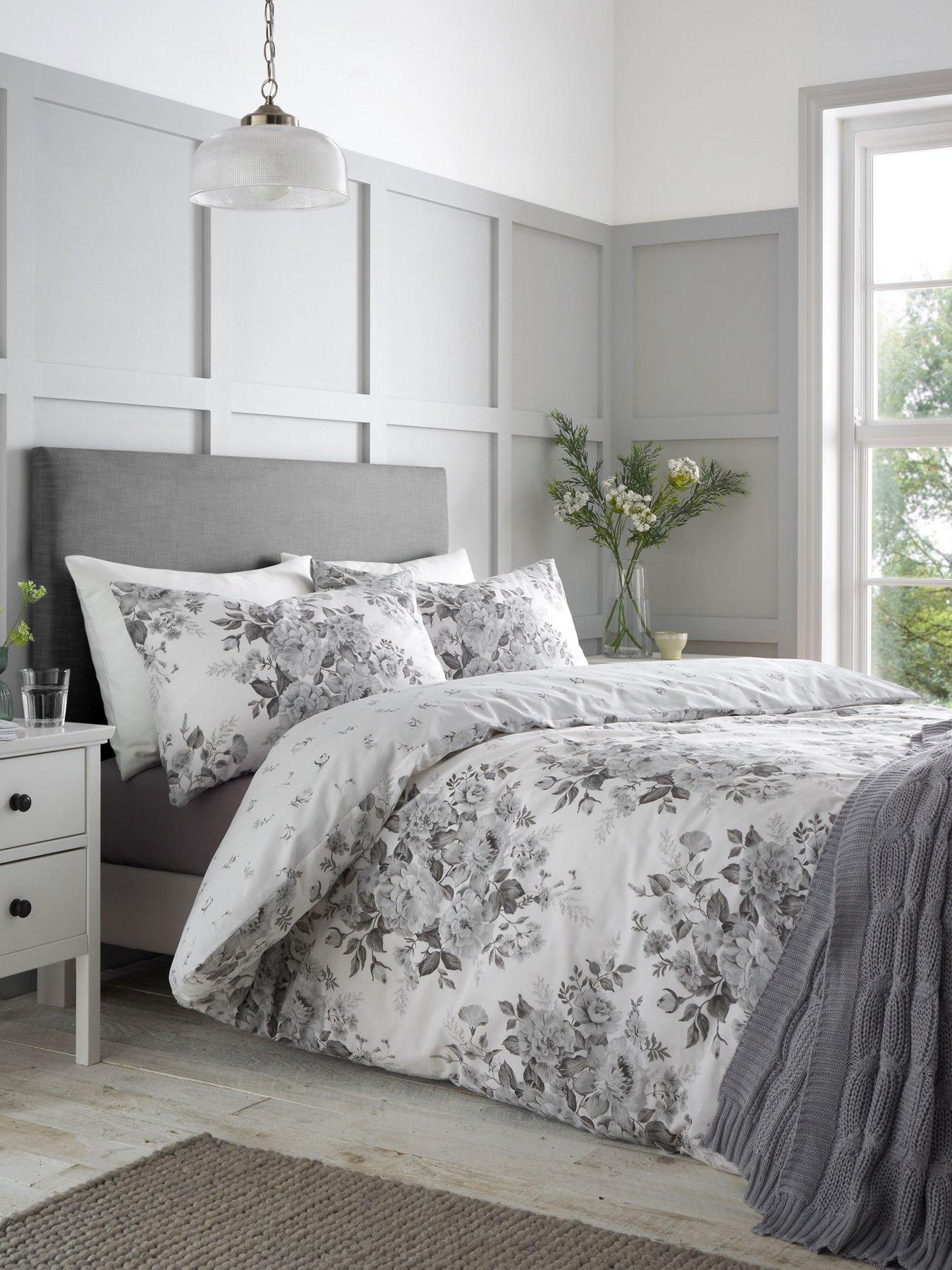 Product photograph of Catherine Lansfield Grey Floral Duvet Cover Set from very.co.uk