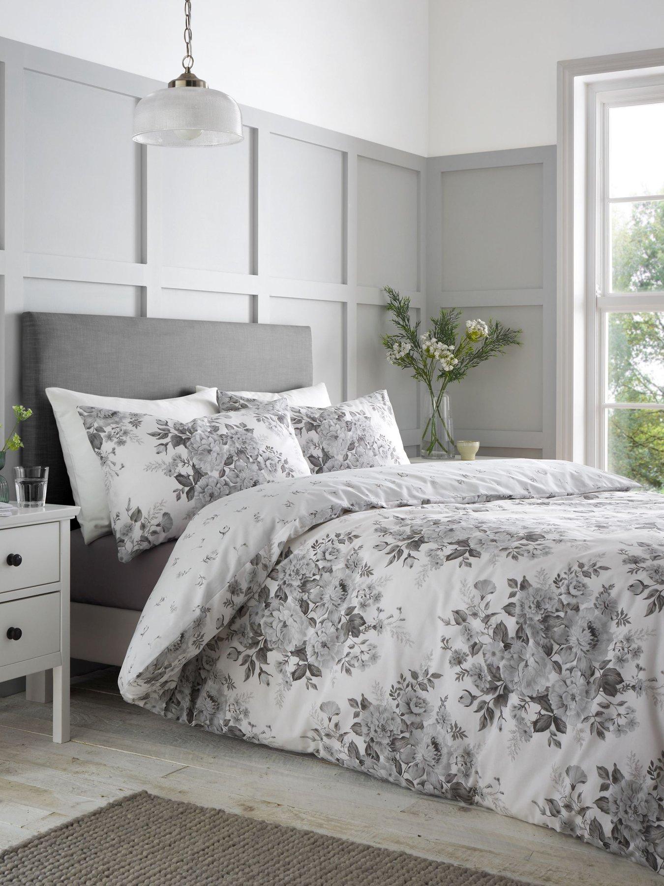 Image 3 of 7 of Catherine Lansfield Grey Floral Duvet Cover Set