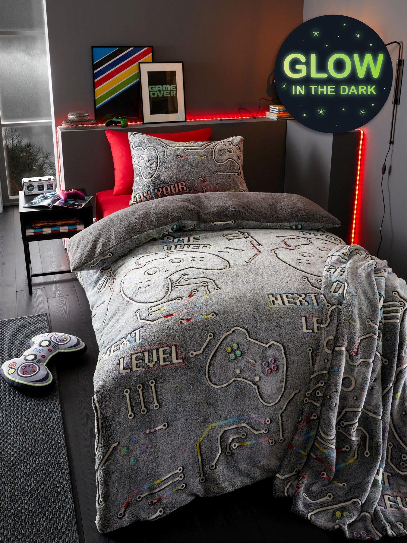Catherine Lansfield Game Over Glow In The Dark Fleece Duvet Cover Set - Black