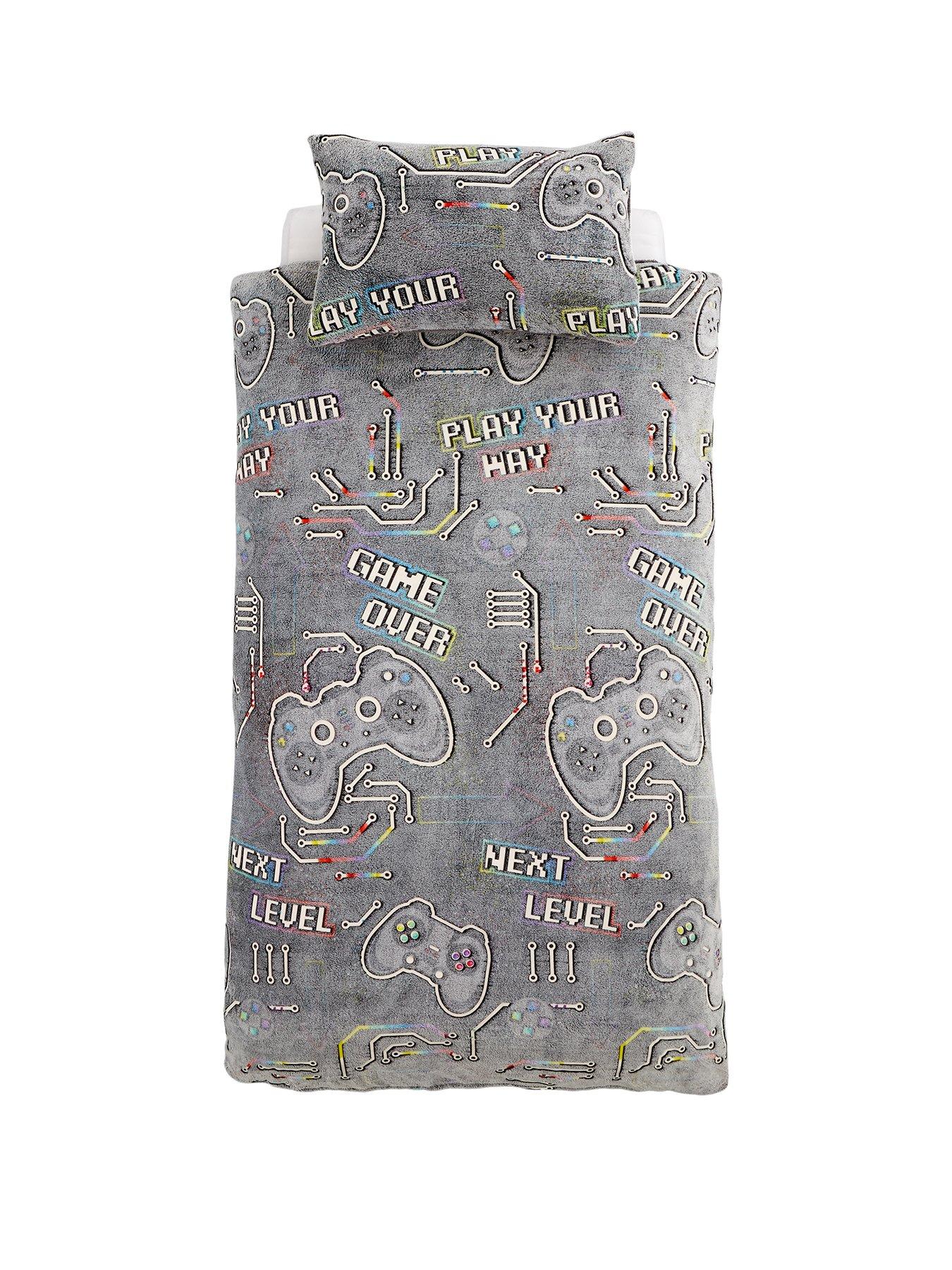 Image 2 of 7 of Catherine Lansfield Game Over Fleece Duvet Set - Db