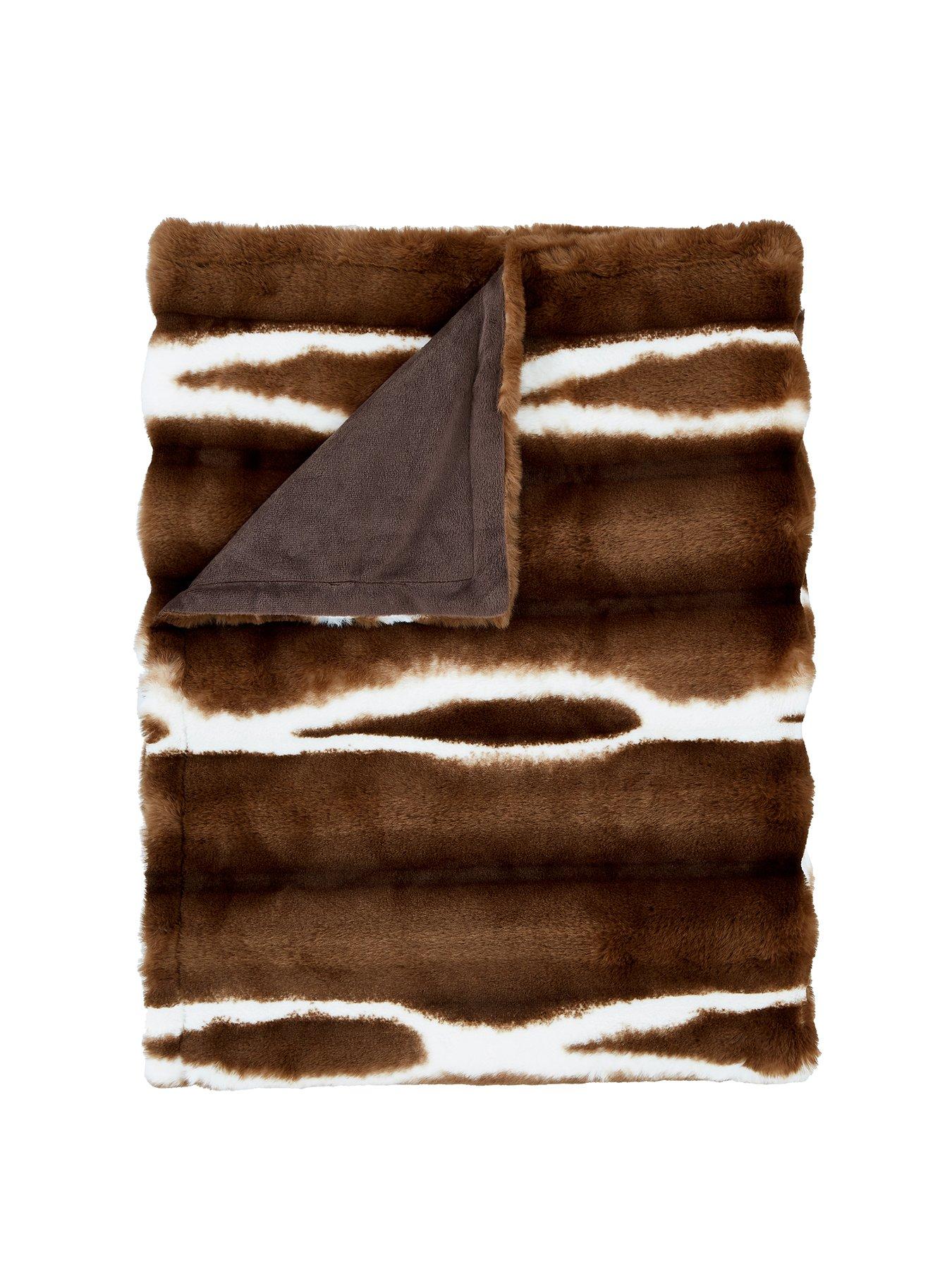 Image 2 of 6 of Catherine Lansfield Flint Faux Fur Throw