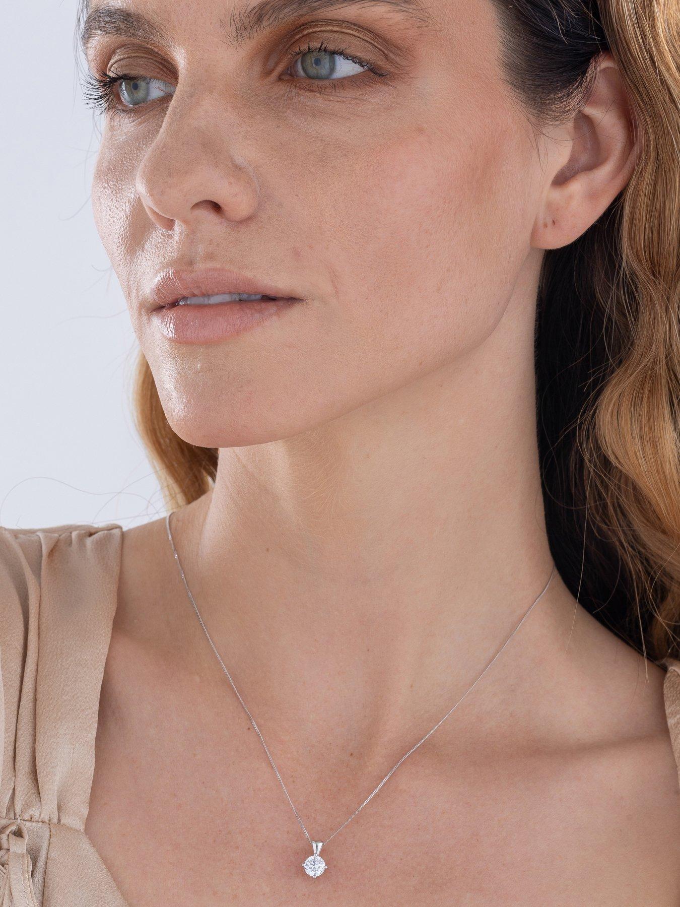 Image 2 of 5 of Love DIAMOND Diamond Solitaire Pendant Necklace G VS+ Lab Grown