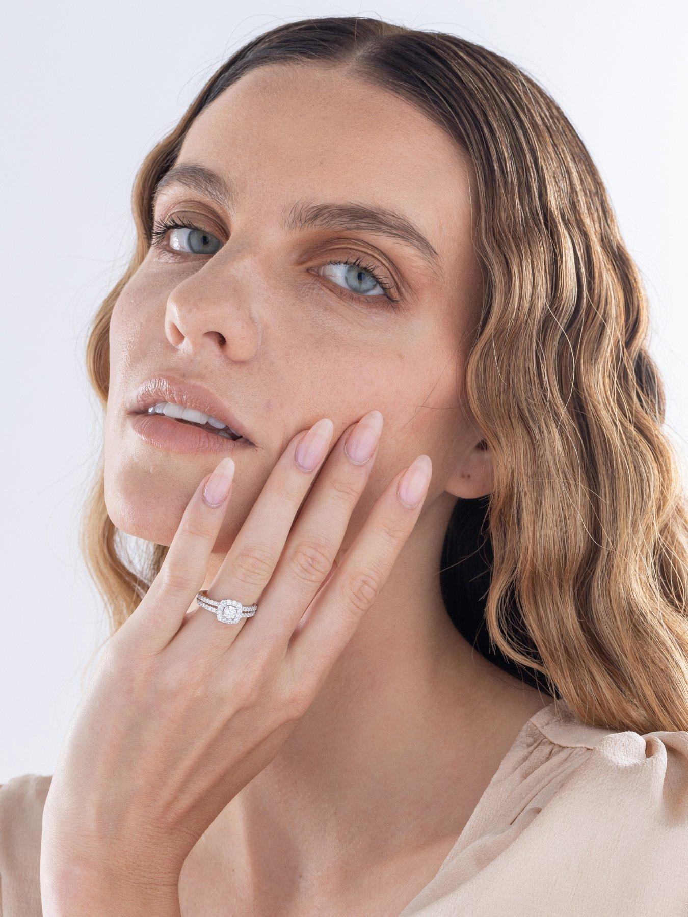 Image 2 of 5 of Love DIAMOND 1Ct Diamond Solitaire Halo Ring G VS+ Lab Grown
