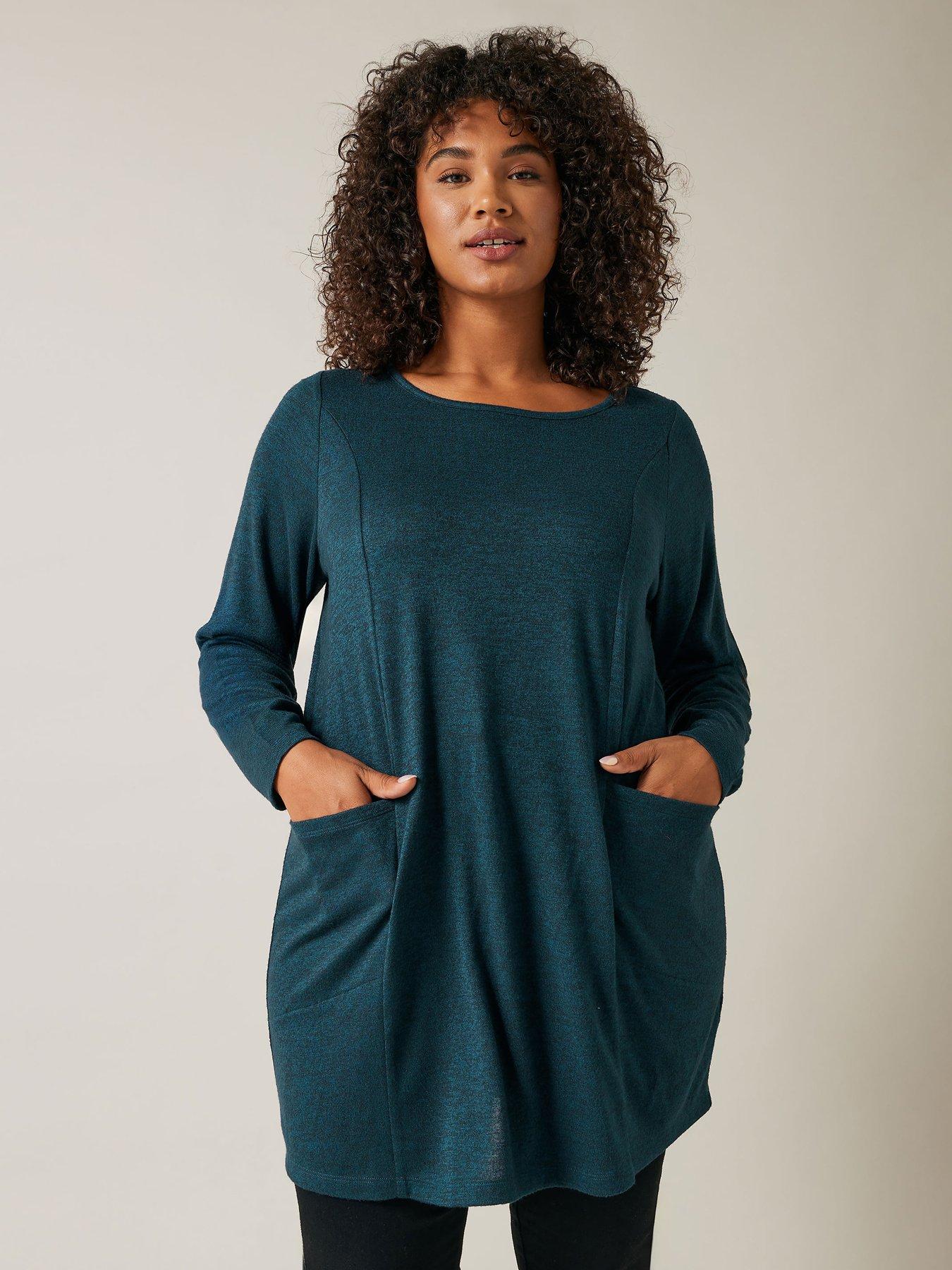 Image 1 of 4 of Evans Drop Pocket Tunic Top - Green