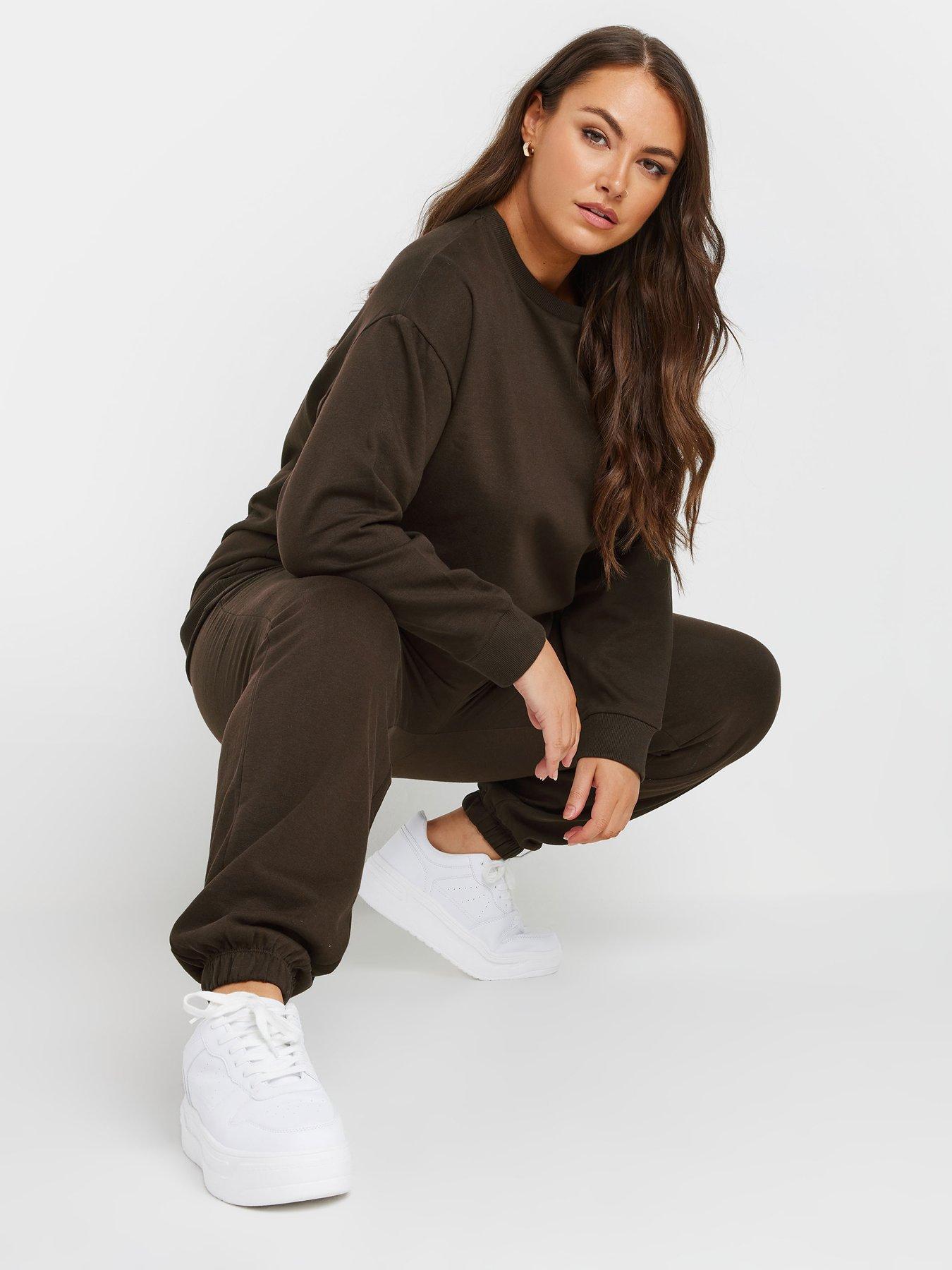 Curve Crew Neck Sweatshirt With Cuffed Jogger Set Brown