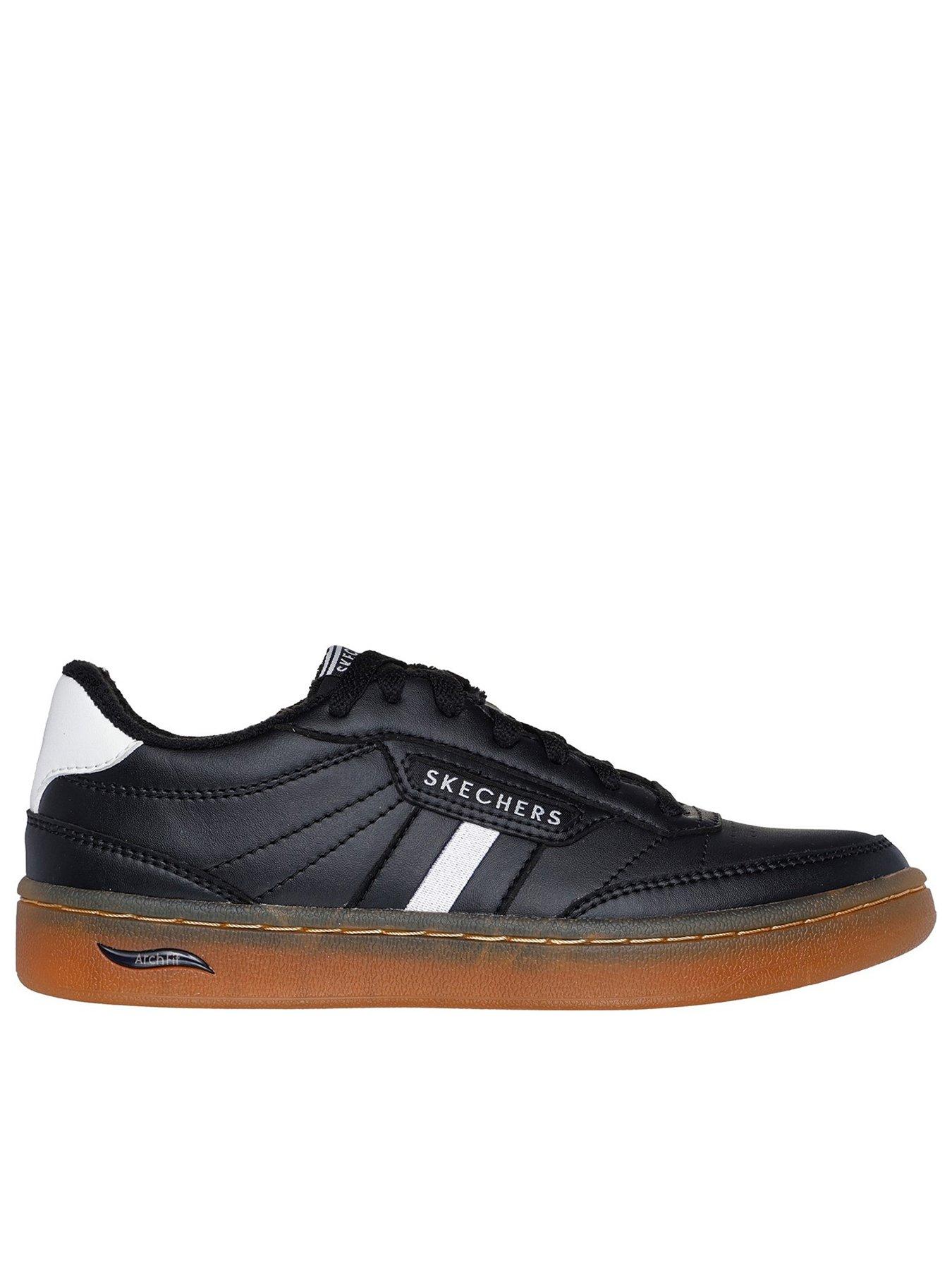 Skechers classic fit shoes deals