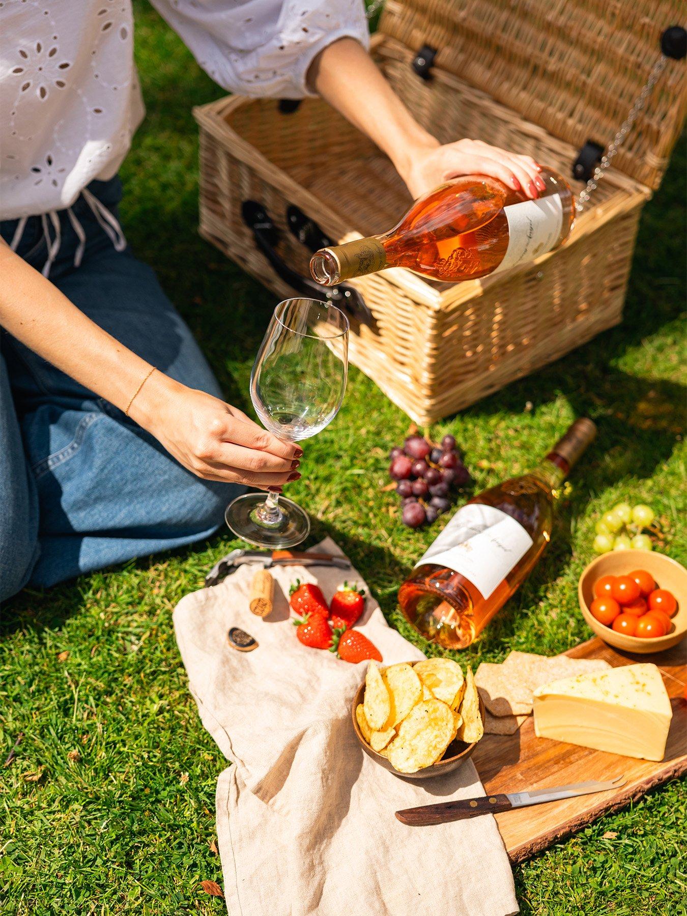 Image 5 of 6 of Virgin Wines Whispering Angel Rose in Gift Box