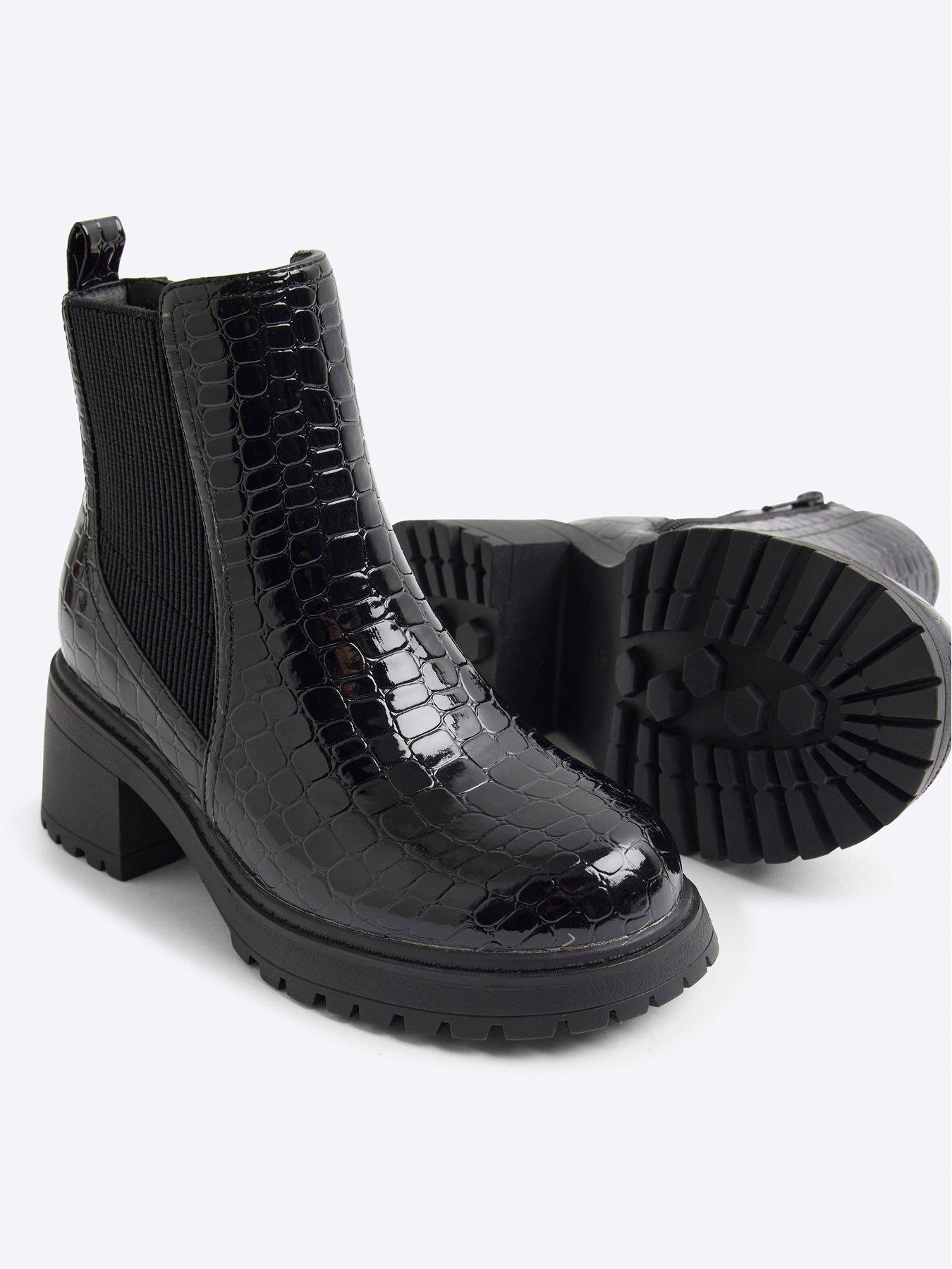 Image 5 of 5 of River Island Girls Patent Black Heeled Boots