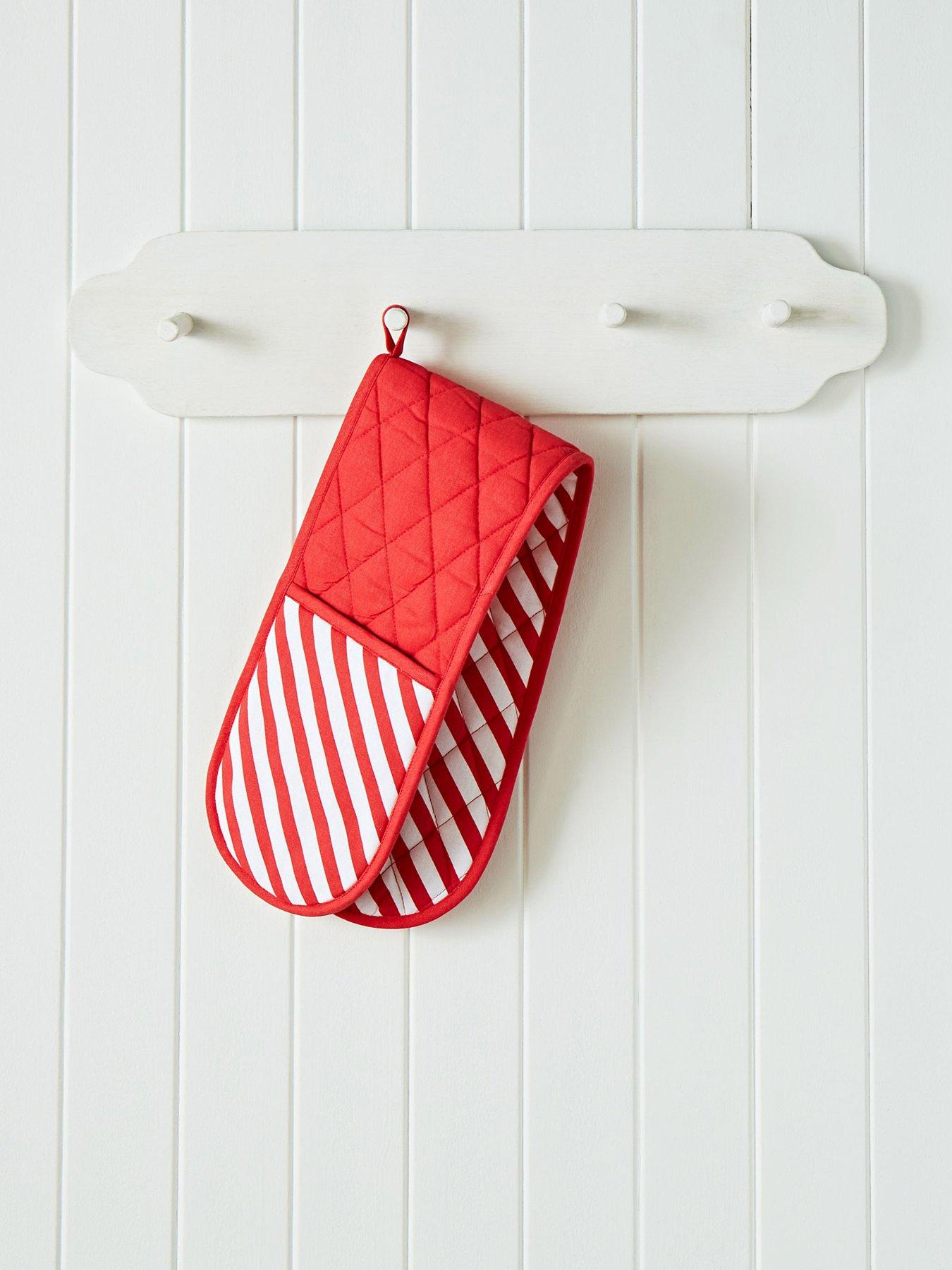 Catherine Lansfield Christmas Candy Cane Double Oven Glove