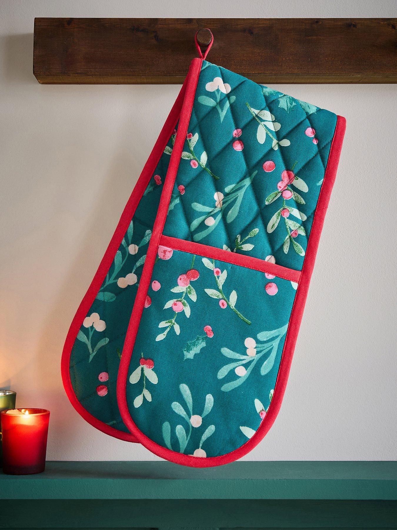 undefined Christmas Holly and Mistletoe Double Oven Glove