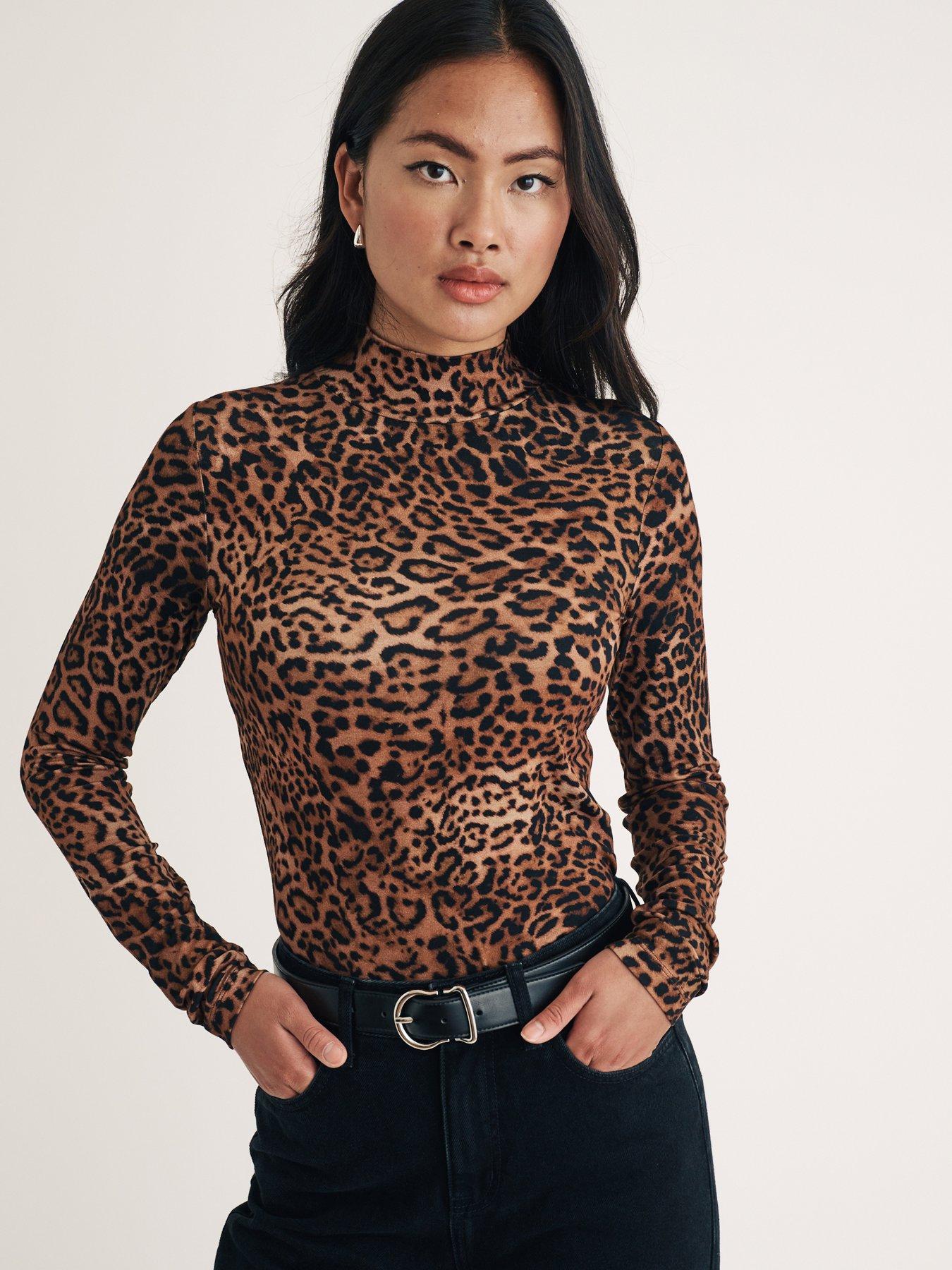 Leopard high neck top best sale