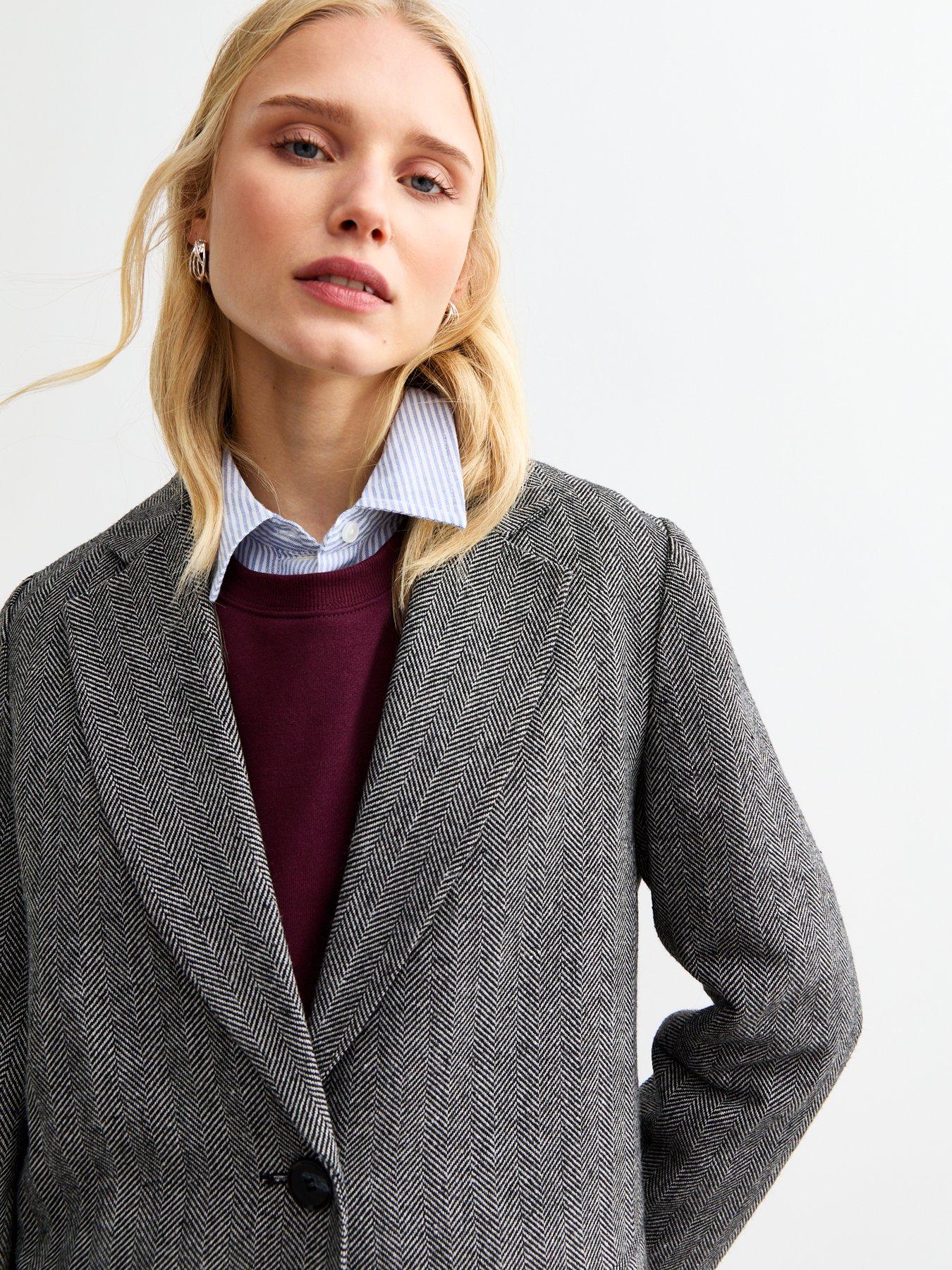 Image 4 of 4 of New Look Grey Textured Herringbone Single Breasted Oversized Blazer - Print
