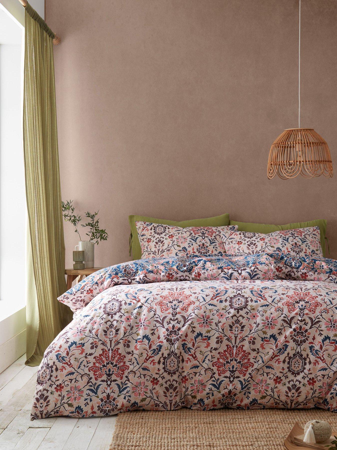Image 3 of 5 of Pineapple Elephant Keera Floral Duvet Set