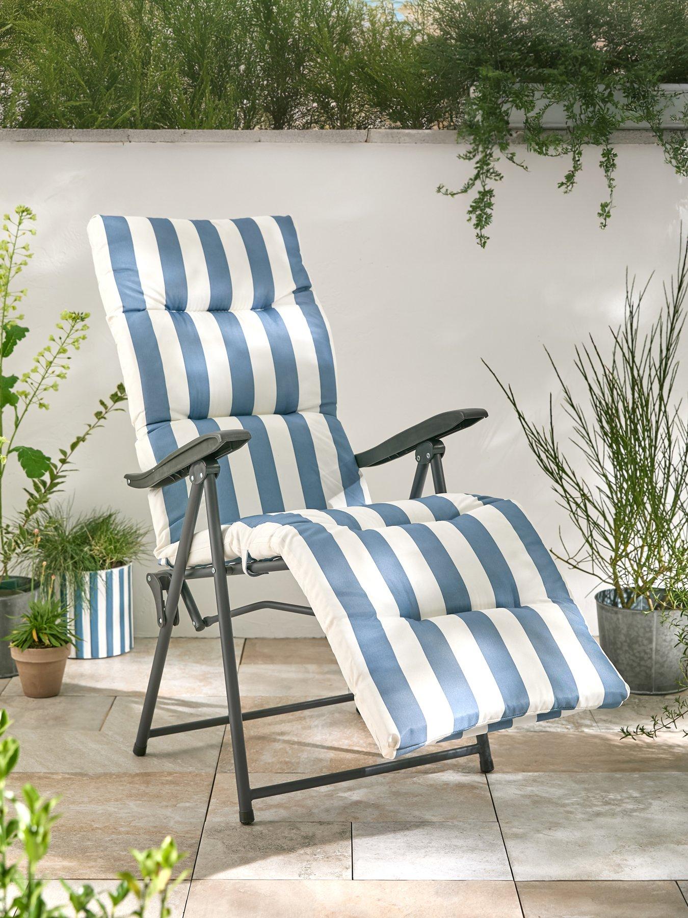 undefined Torquay Cushioned Sun Lounger