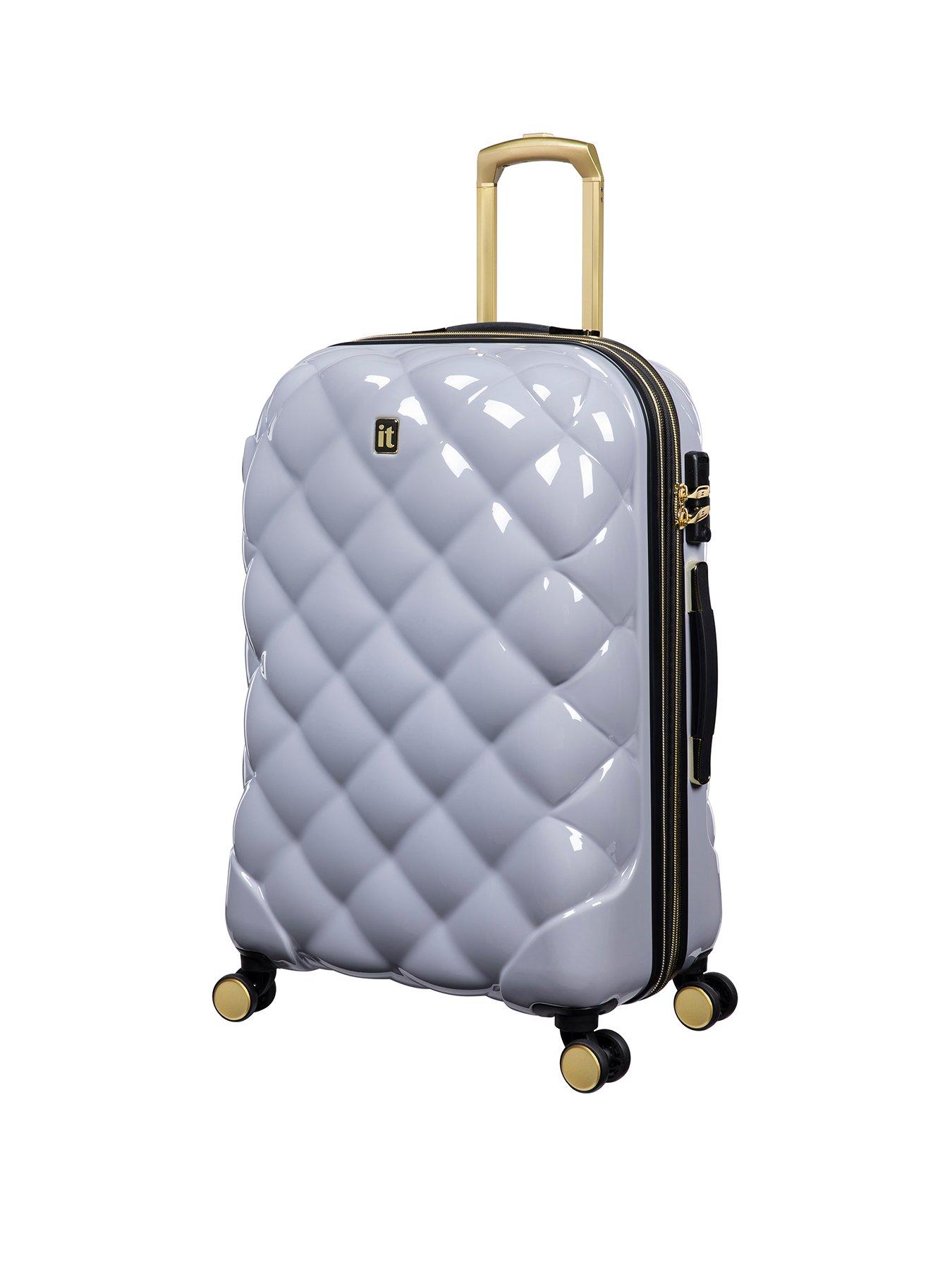 It quilted cabin case deals