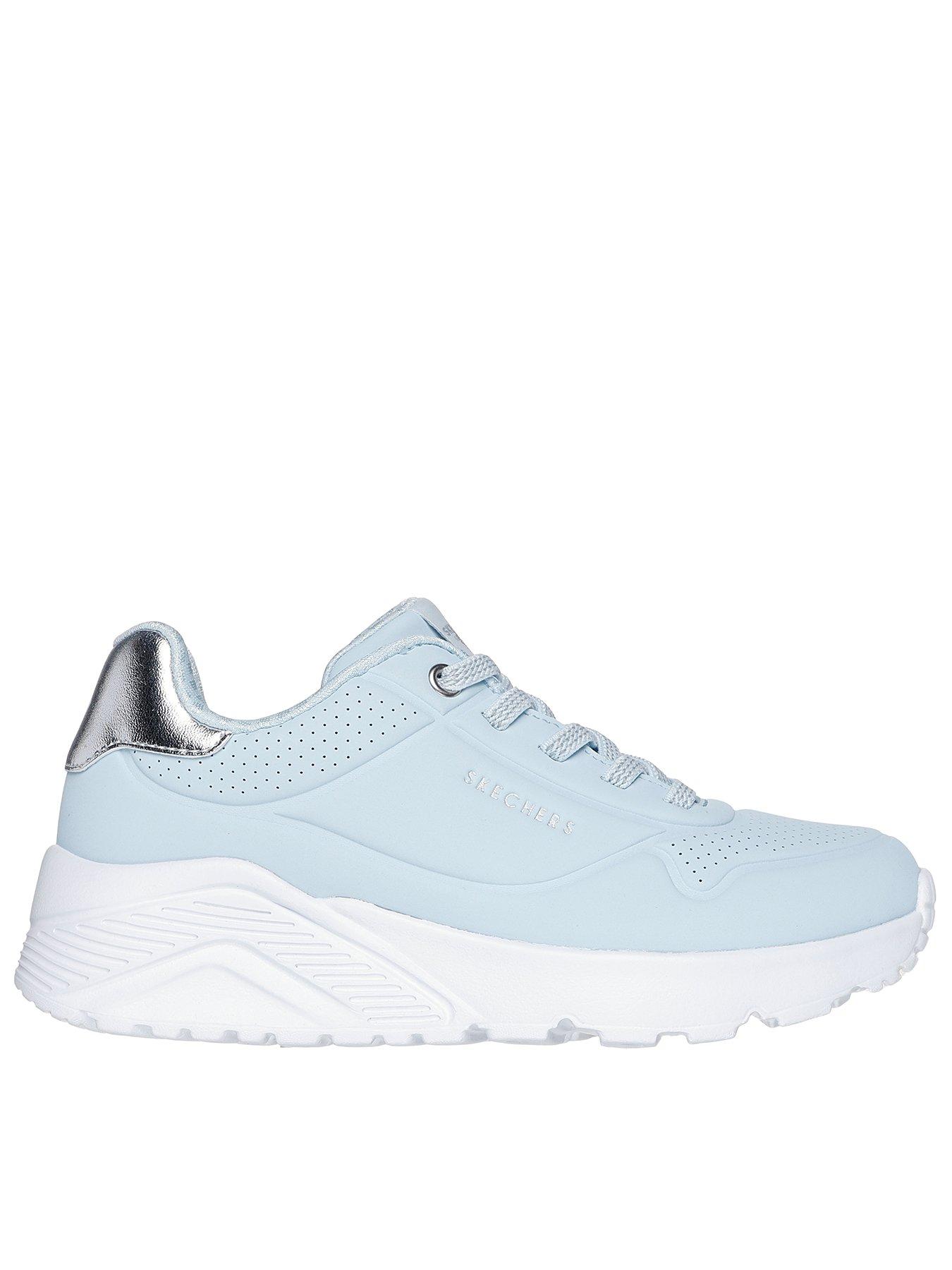 Skechers Embossed Sneaker W gore Closure Metallic Heel Detail Very