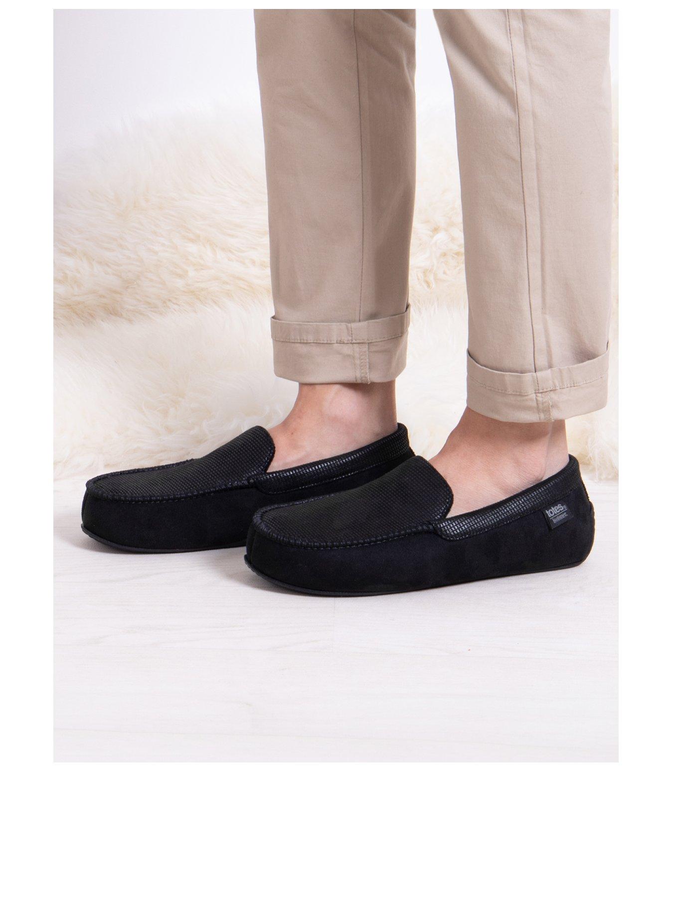 Isotoner moccasin slippers hot sale