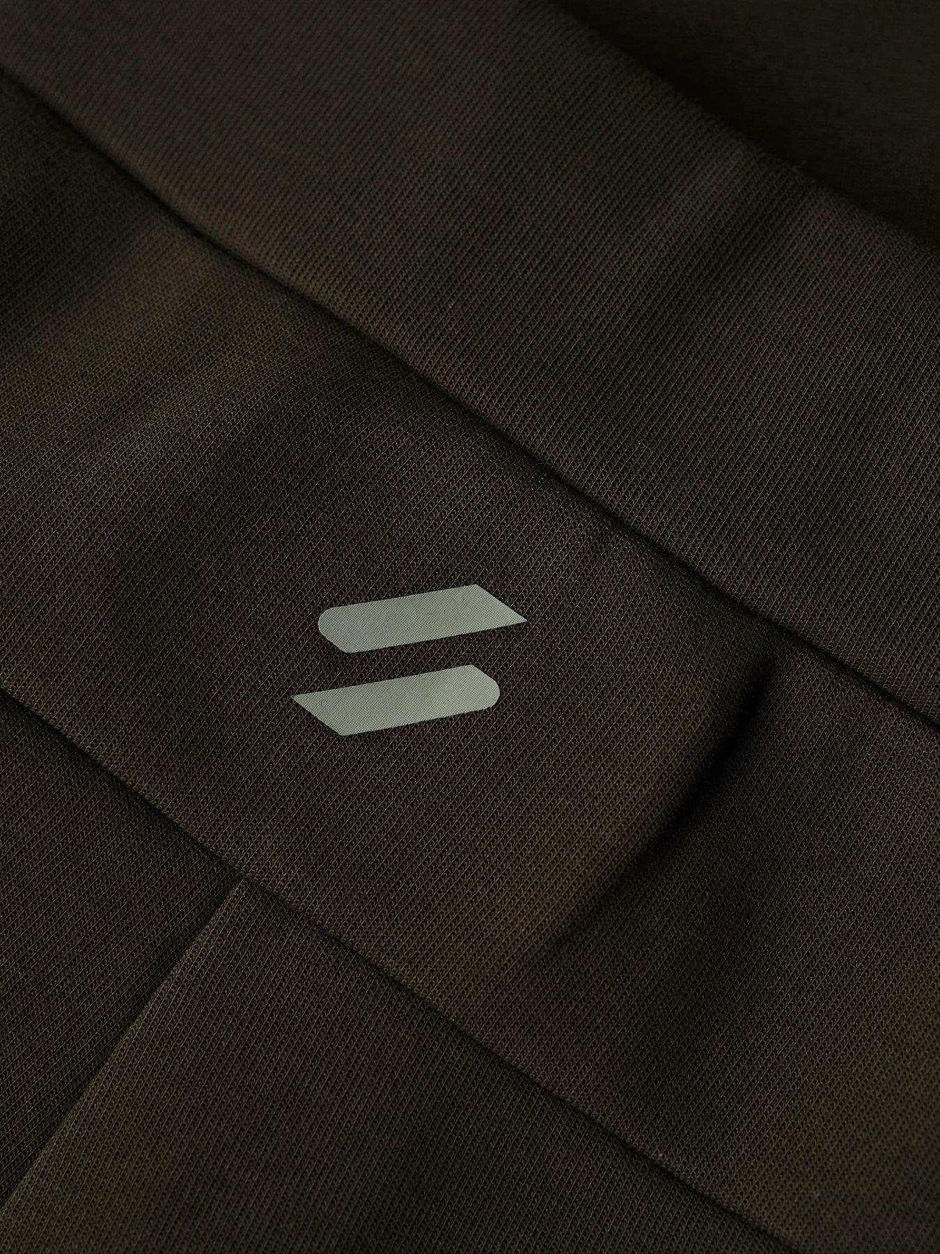 Image 6 of 6 of Superdry Sport Tech Tapered Joggers - Dark Green