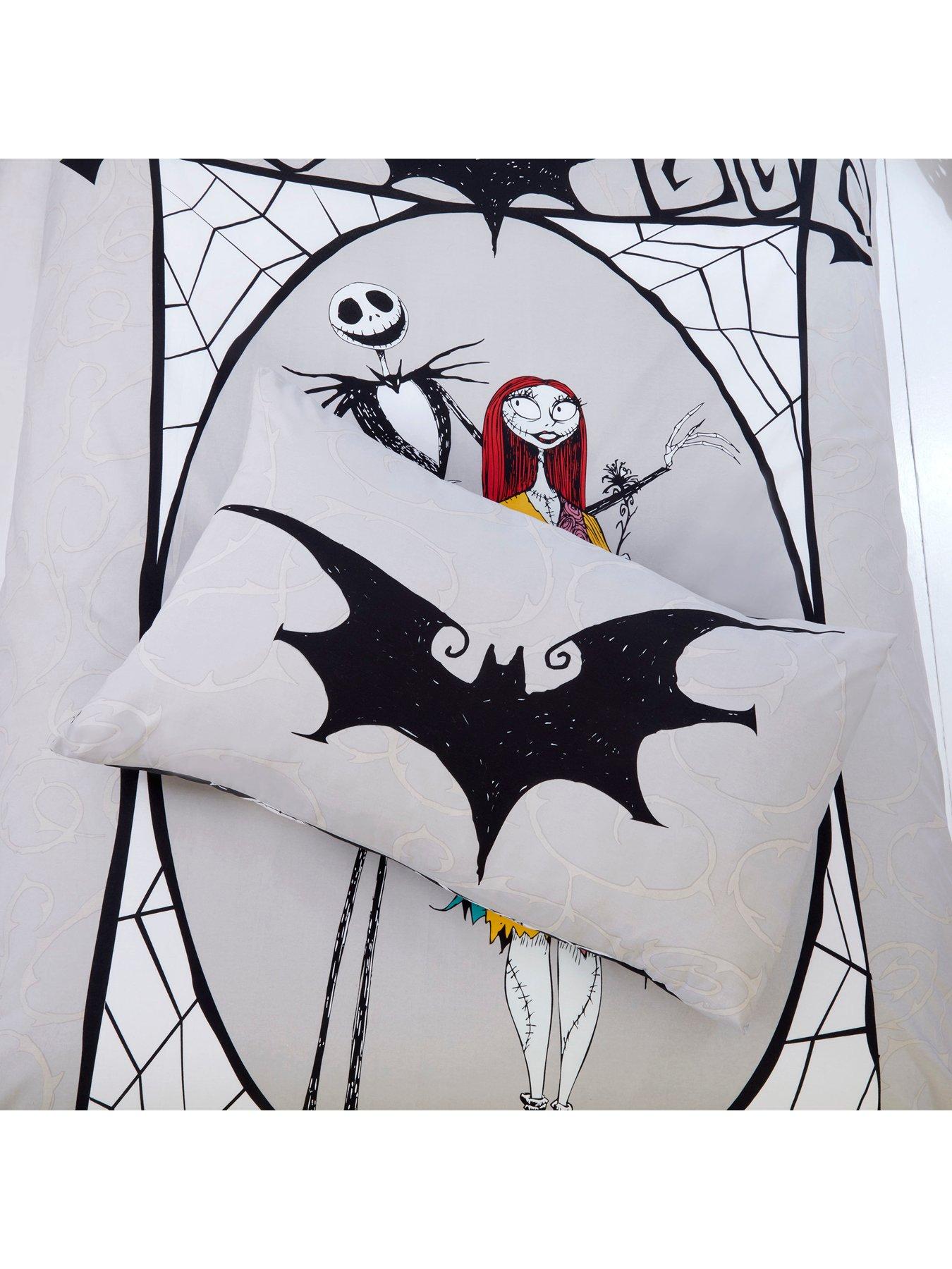 Image 3 of 7 of Disney Nightmare Before Christmas Framed Halloween Duvet