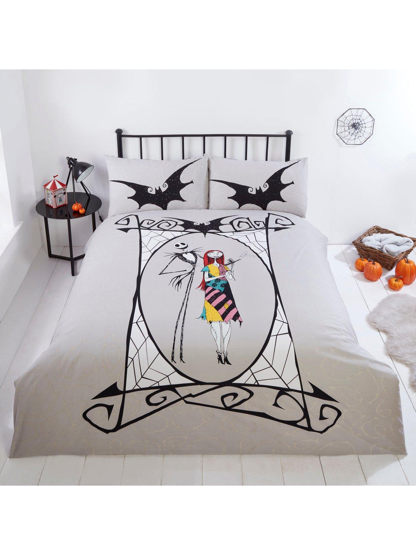 Image 6 of 7 of Disney Nightmare Before Christmas Framed Halloween Duvet