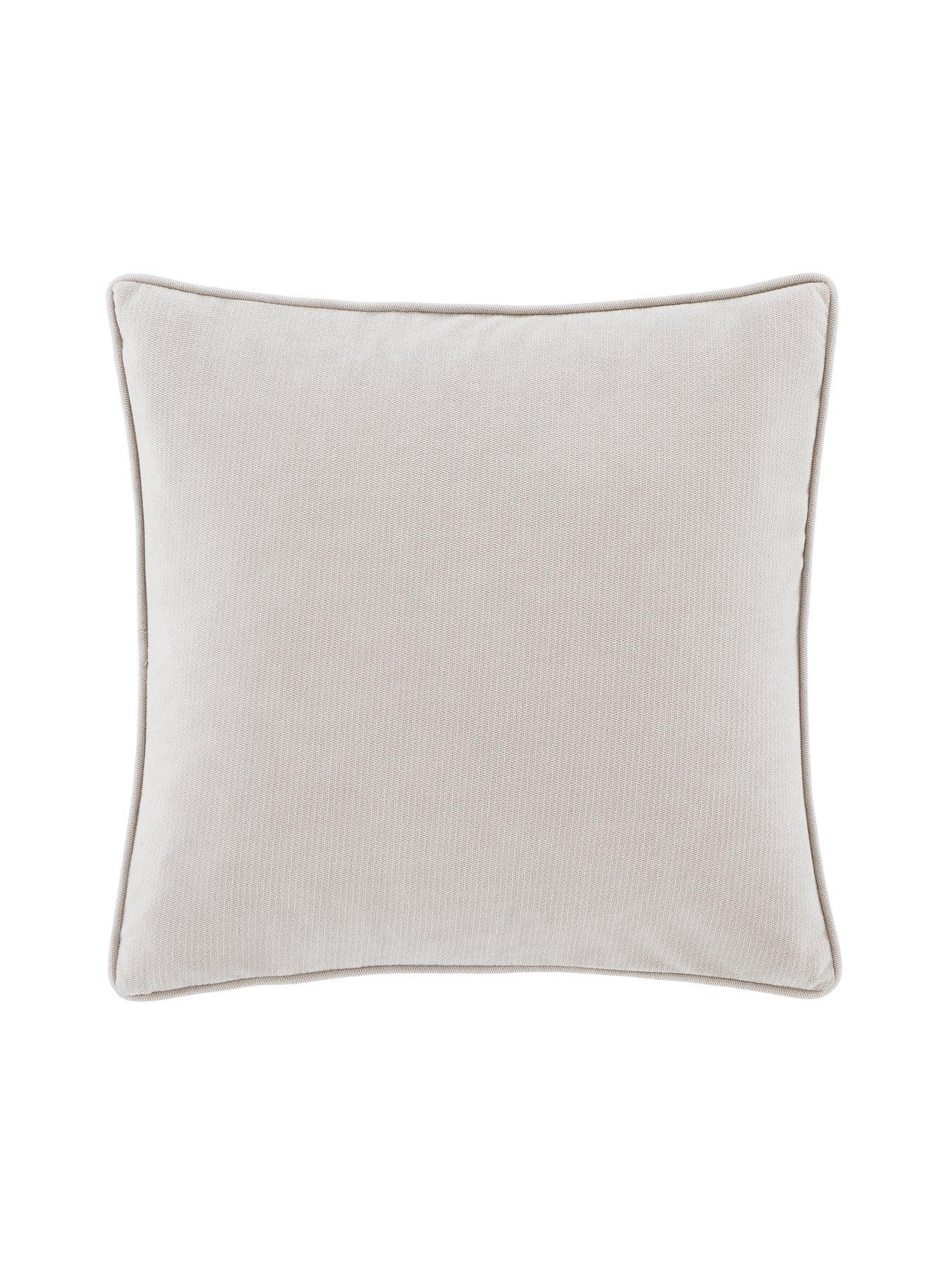 undefined Wilson Velvet Cushion