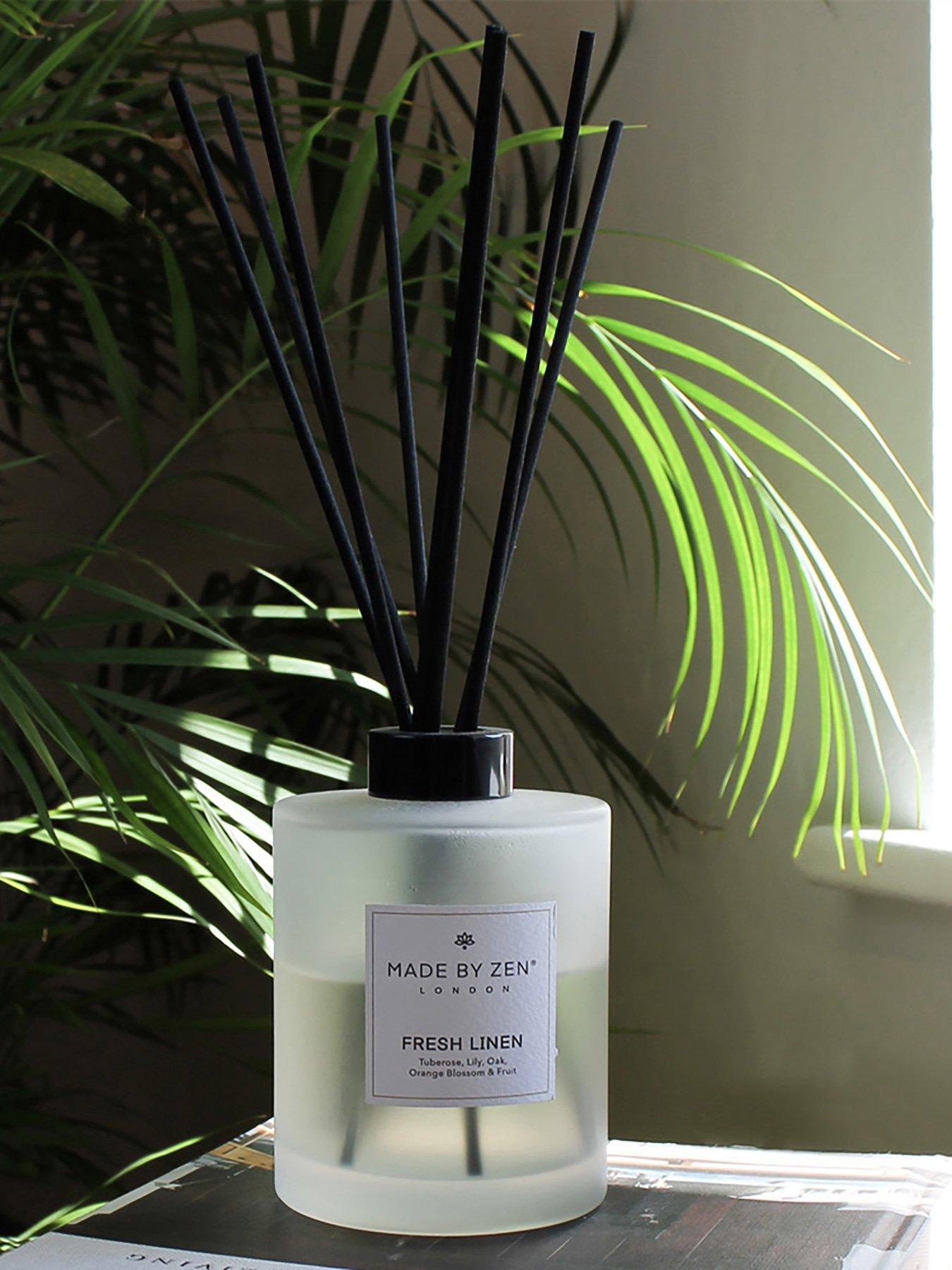 Product photograph of Made By Zen Signature Reed Diffuser 500ml - Fresh Linen from very.co.uk