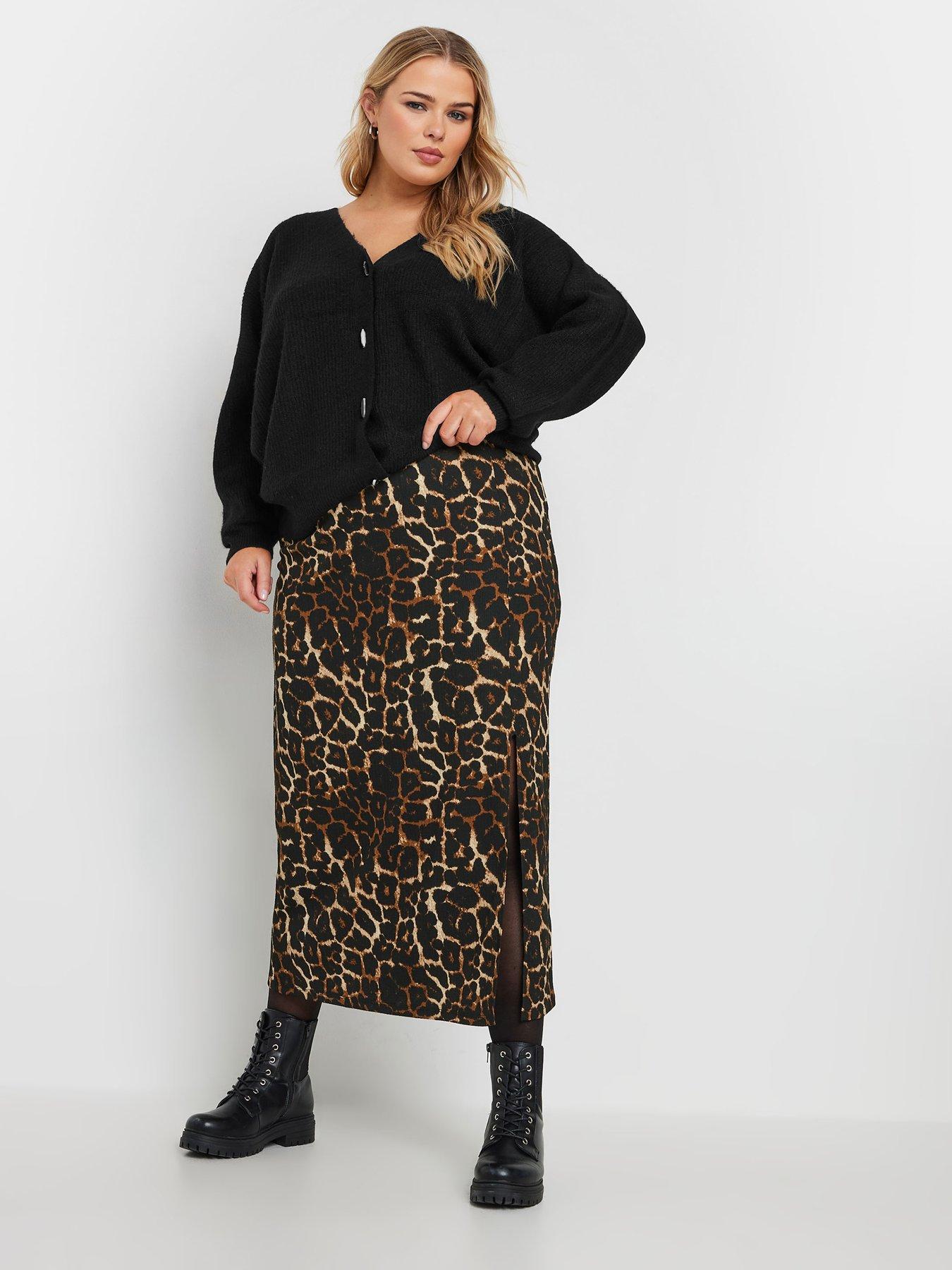 Image 3 of 4 of Yours Curve Button Through Cardigan - Black
