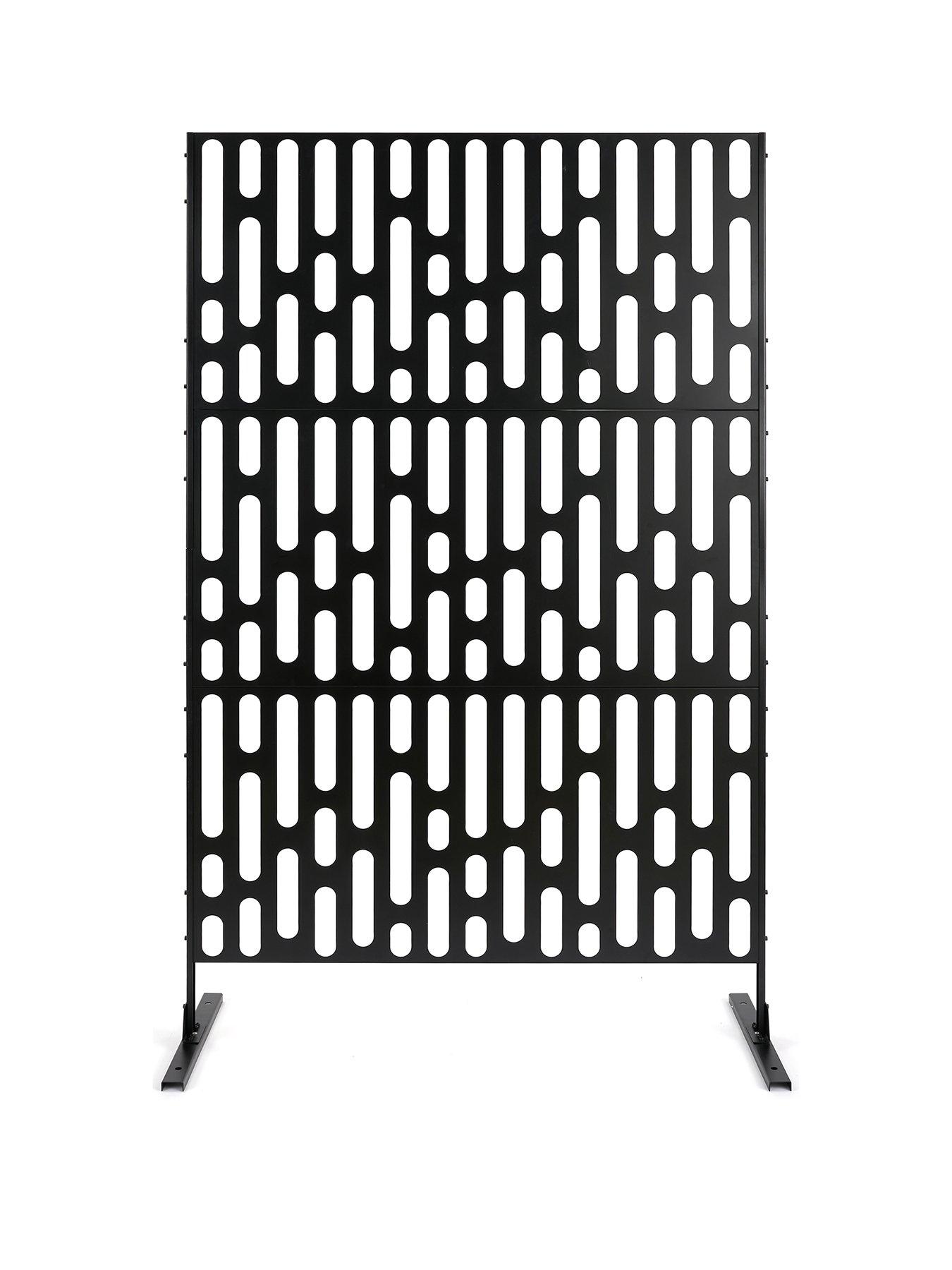 Image 2 of 5 of The Very Collection Vertical Metal Garden Screen Linear -&nbsp;Free Standing