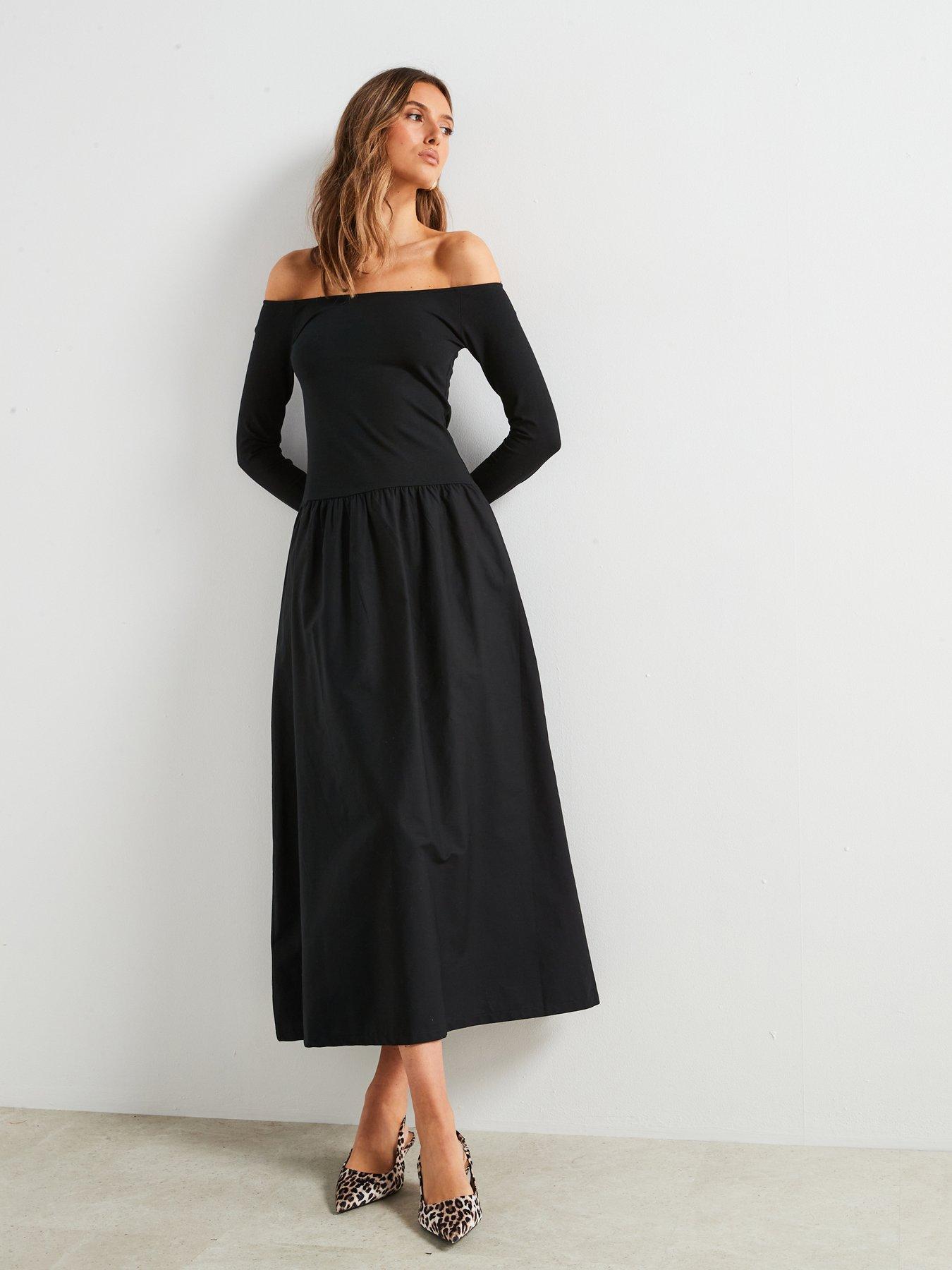 Flared Dress With Ruffled Hem