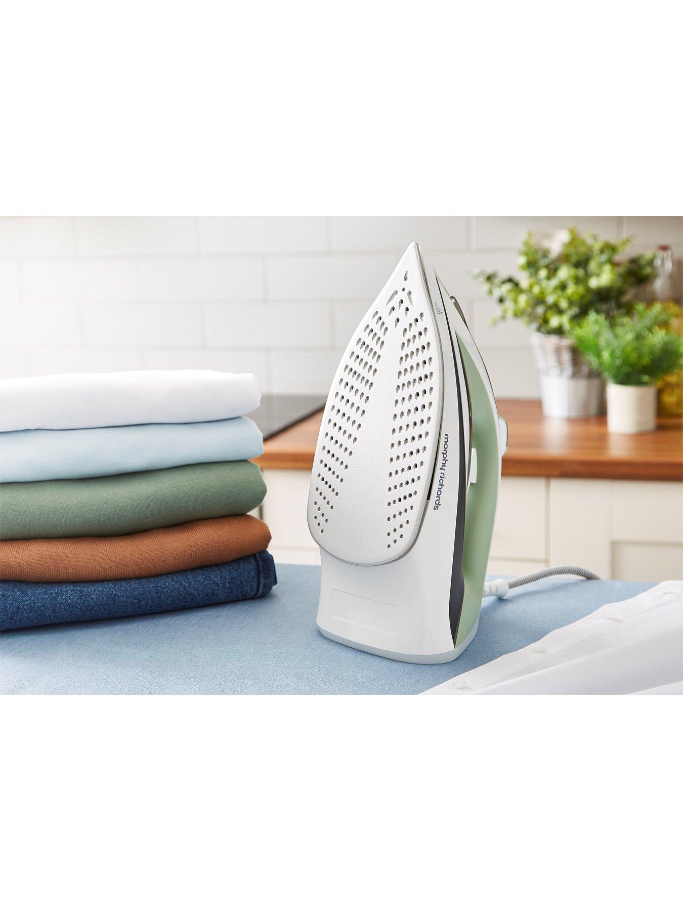 Image 3 of 7 of Morphy Richards Turbo Steam Iron 2400W Laurel Green