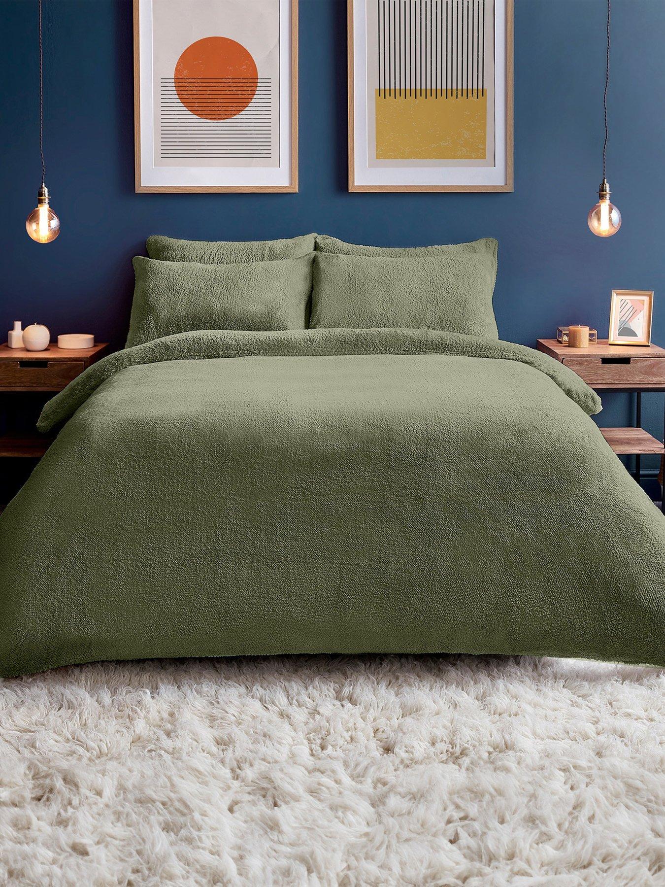 Product photograph of Silentnight Teddy Fleece Duvet Set - Sage - King from very.co.uk