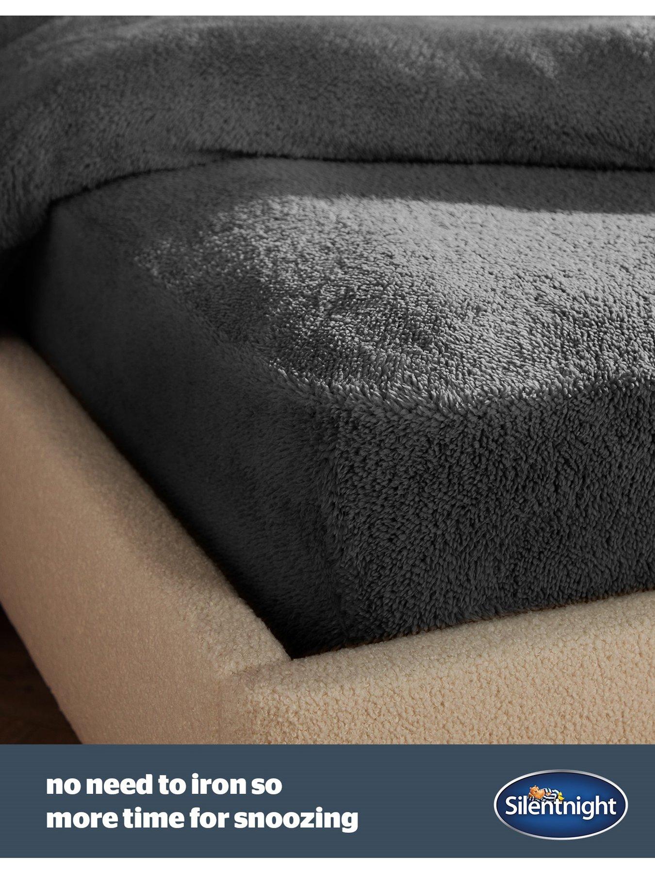 Image 3 of 6 of Silentnight Teddy Bear Fleece Fitted Sheet- Single