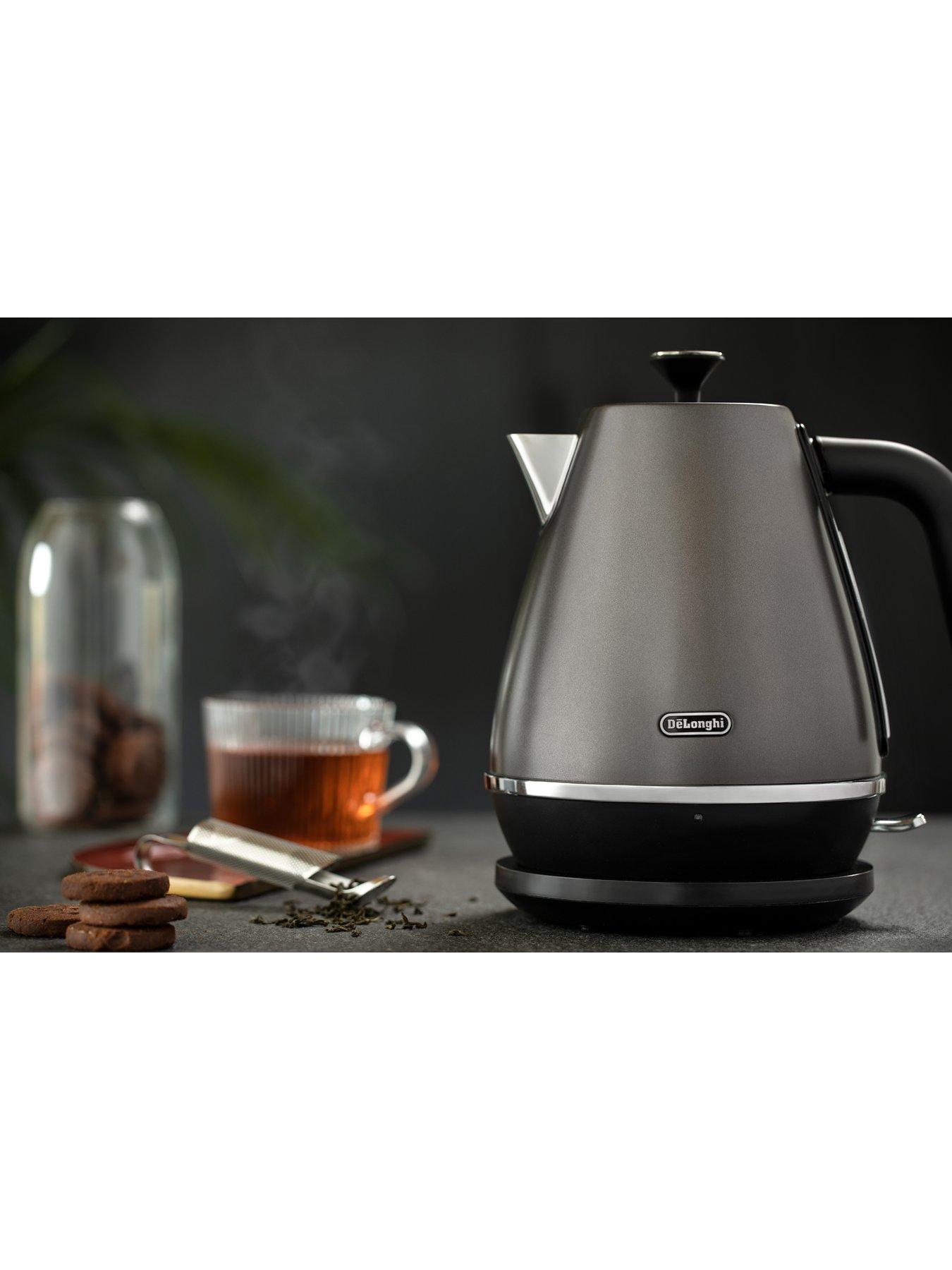 Image 6 of 8 of DeLonghi Distinta X Kettle - Titanium