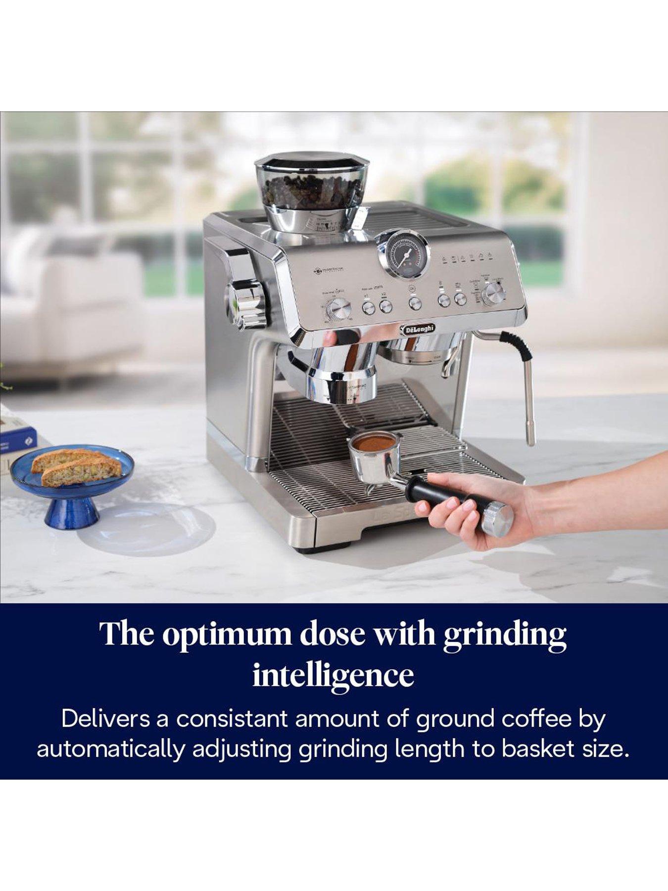 Image 5 of 8 of DeLonghi La Specalista Opera - Metal