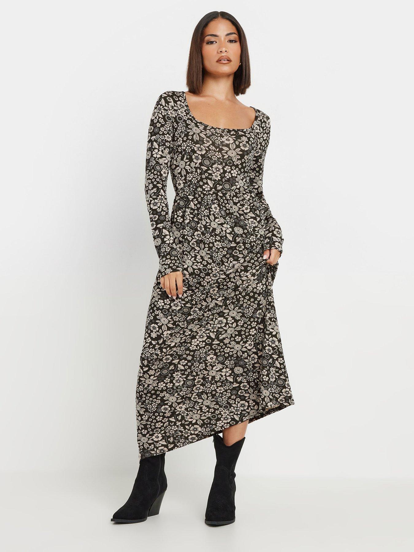 undefined Petite Long Sleeve Floral Midi Dress - Black