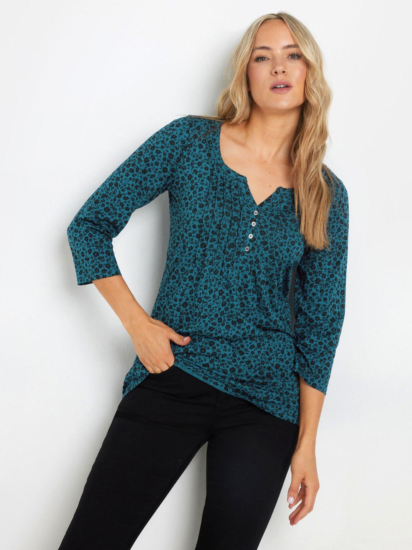 undefined 3/4 Sleeve Pintuck Top - Green