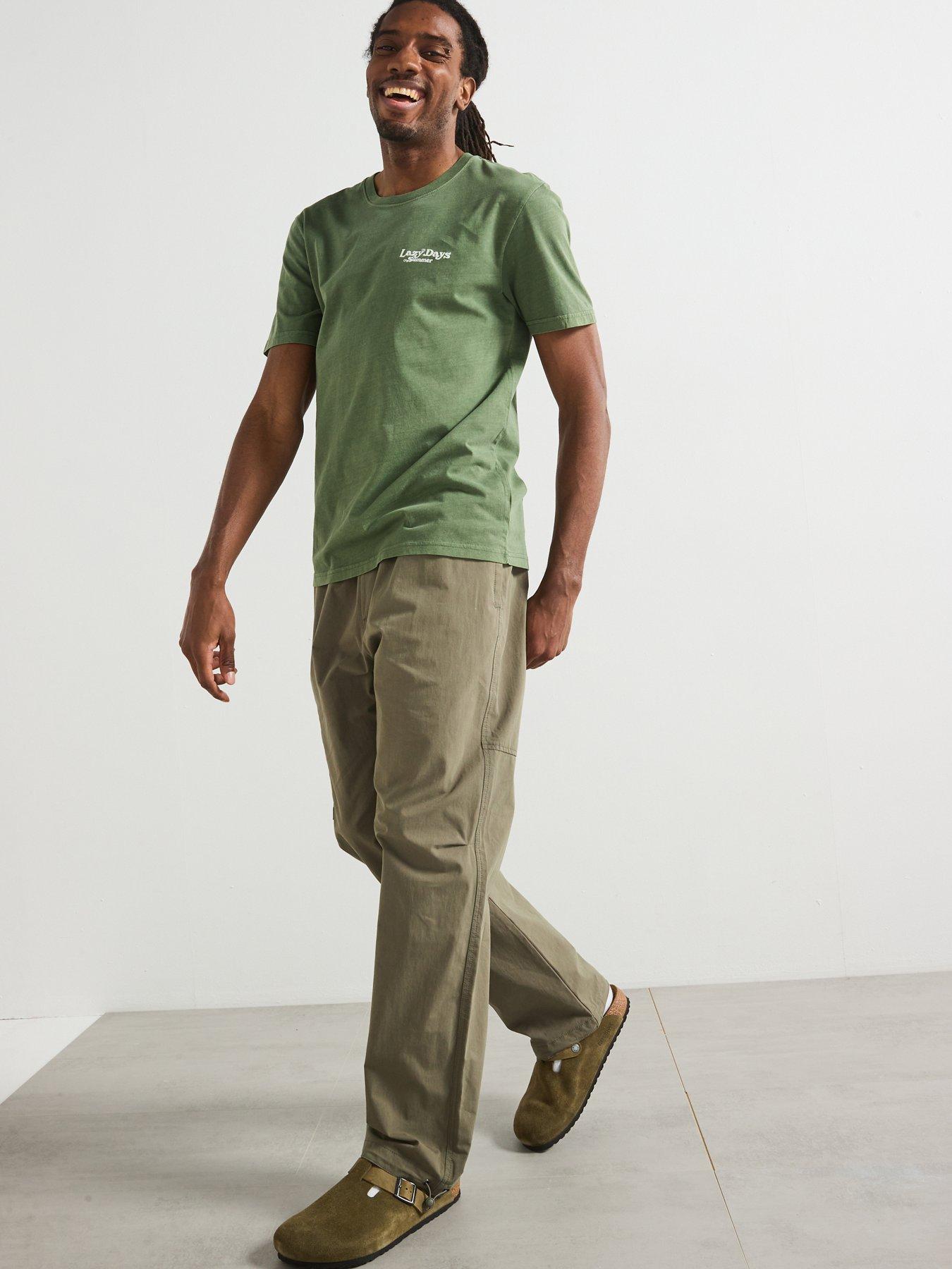 Image 5 of 6 of Very Man Back And Chest Graphic T-Shirt - Green