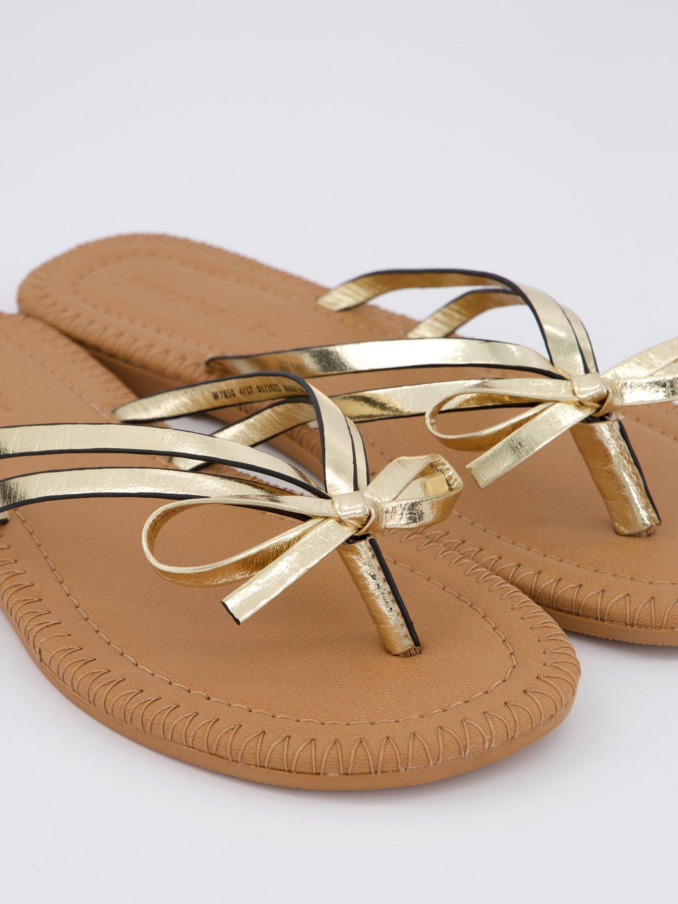 Image 4 of 5 of Everyday Leather Bow Toe Post Sandal - Gold