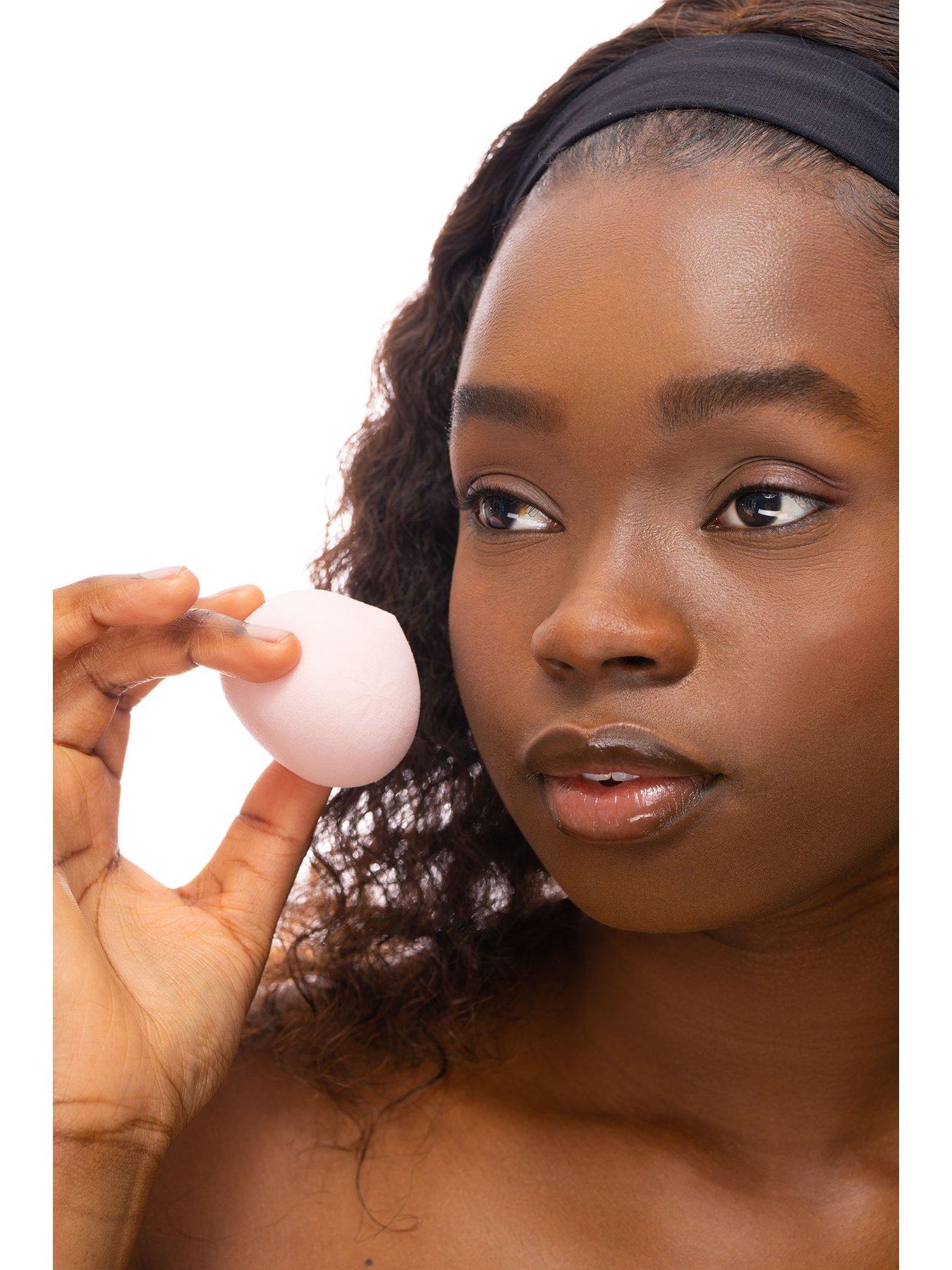 Image 7 of 7 of Brushworks Dream Blend Cloud Headband &amp; Makeup Sponge Set