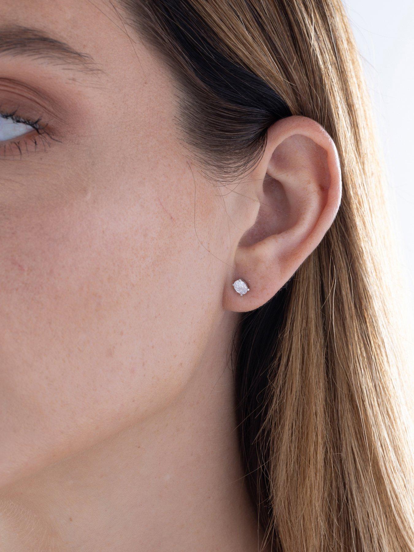 Image 2 of 6 of Love DIAMOND 9K 0.50ct Lab Grown Diamond Oval Cut Studs
