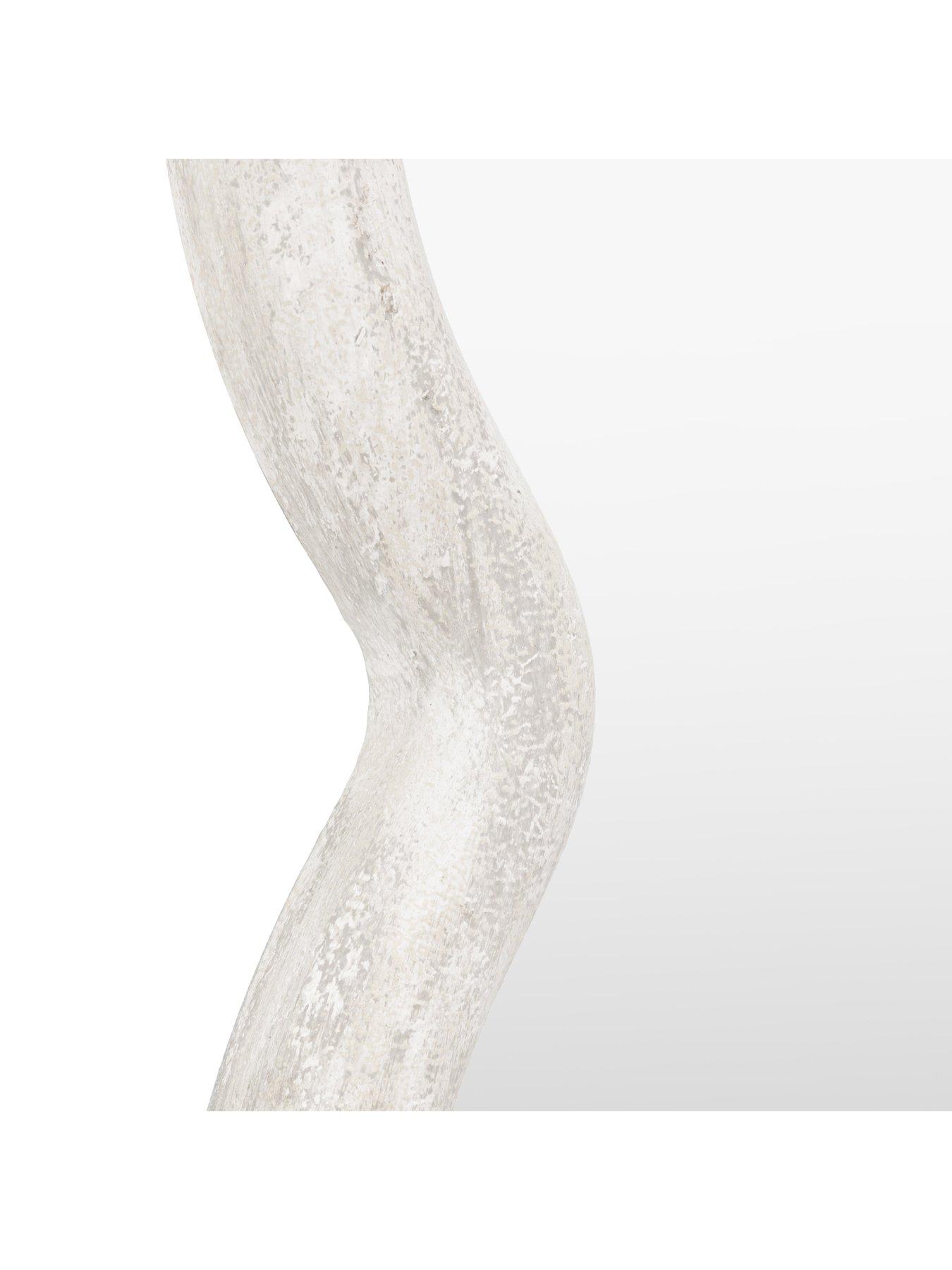 Image 5 of 7 of Gallery Direct Como Curved Mirror &ndash; 62 x 90 cm