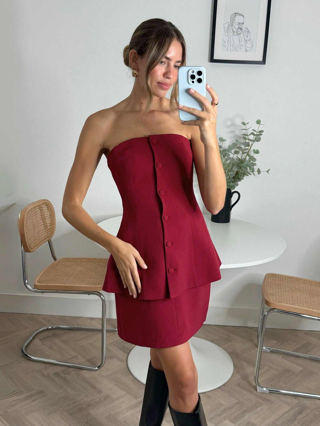 Style Cheat: Tailored Mini Skirt - Mulberry