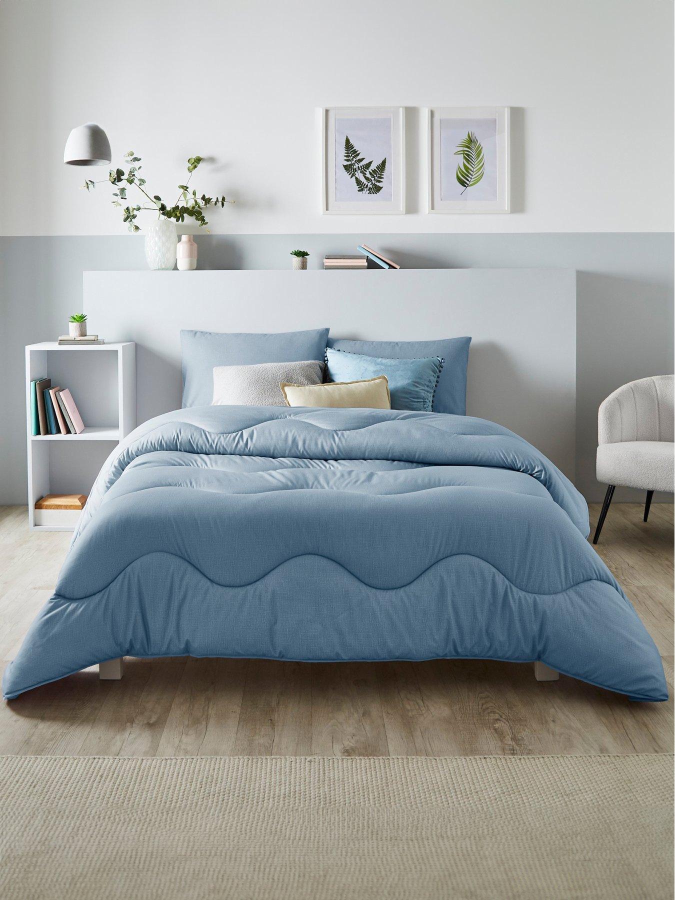 Product photograph of Night Lark Blue Linen 10 5 Tog Coverless Quilt And Pillowcase Set from very.co.uk