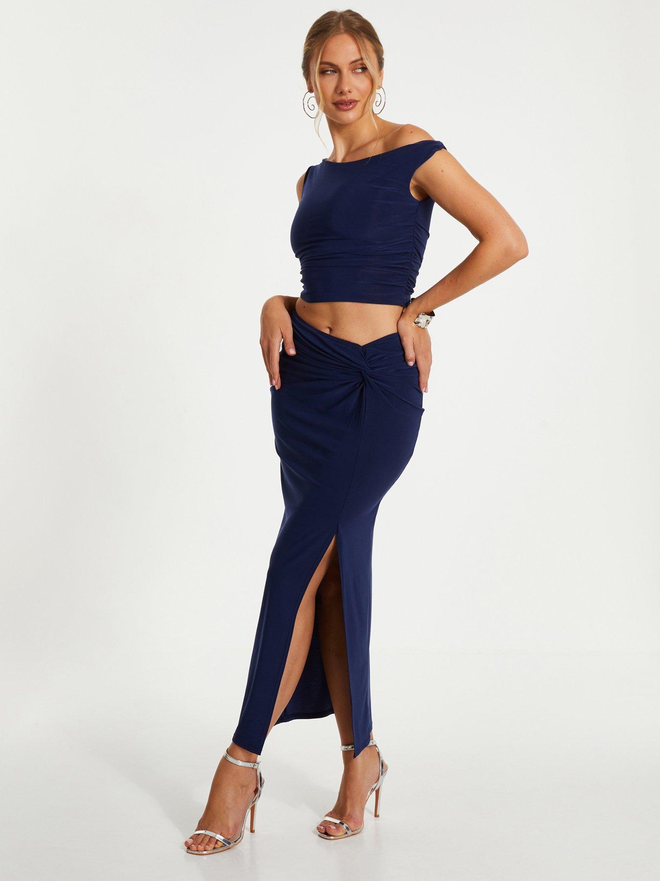 Image 3 of 6 of Quiz Indigo Ruched Split Maxi Skirt