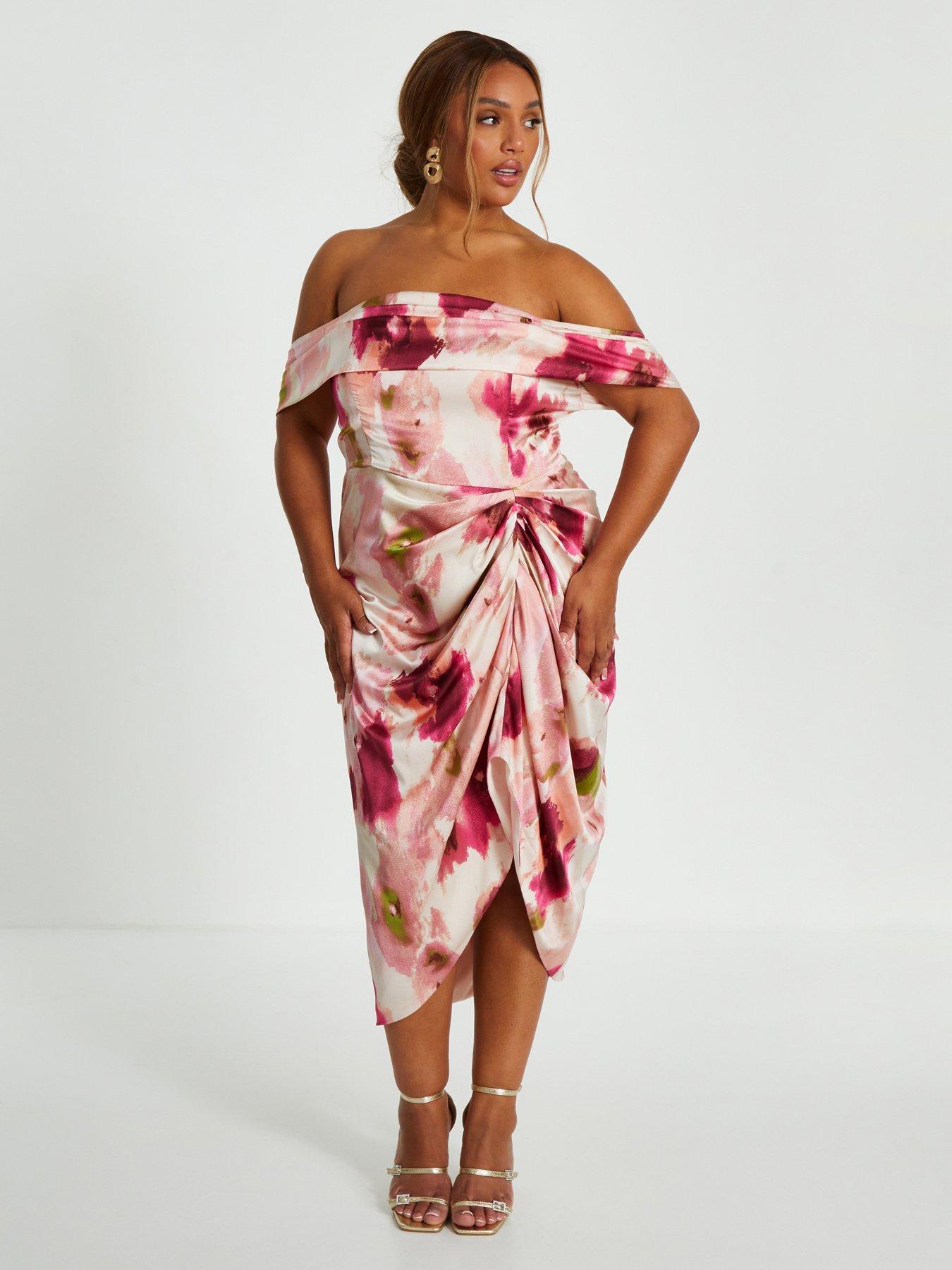 Pink plus size shops s