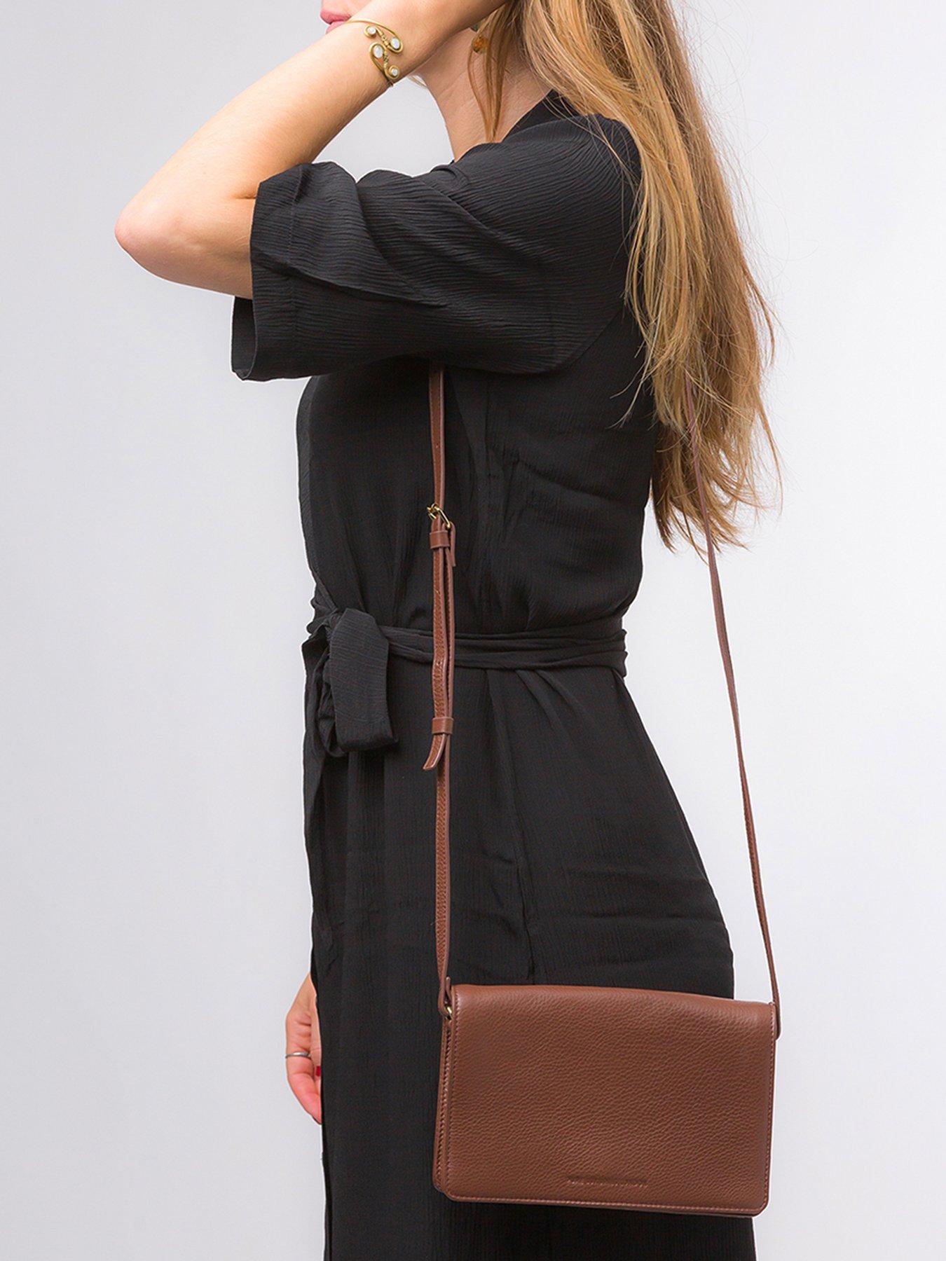Image 2 of 5 of Pure Luxuries London Gwen Dark Tan Nappa Leather Cross Body Bag