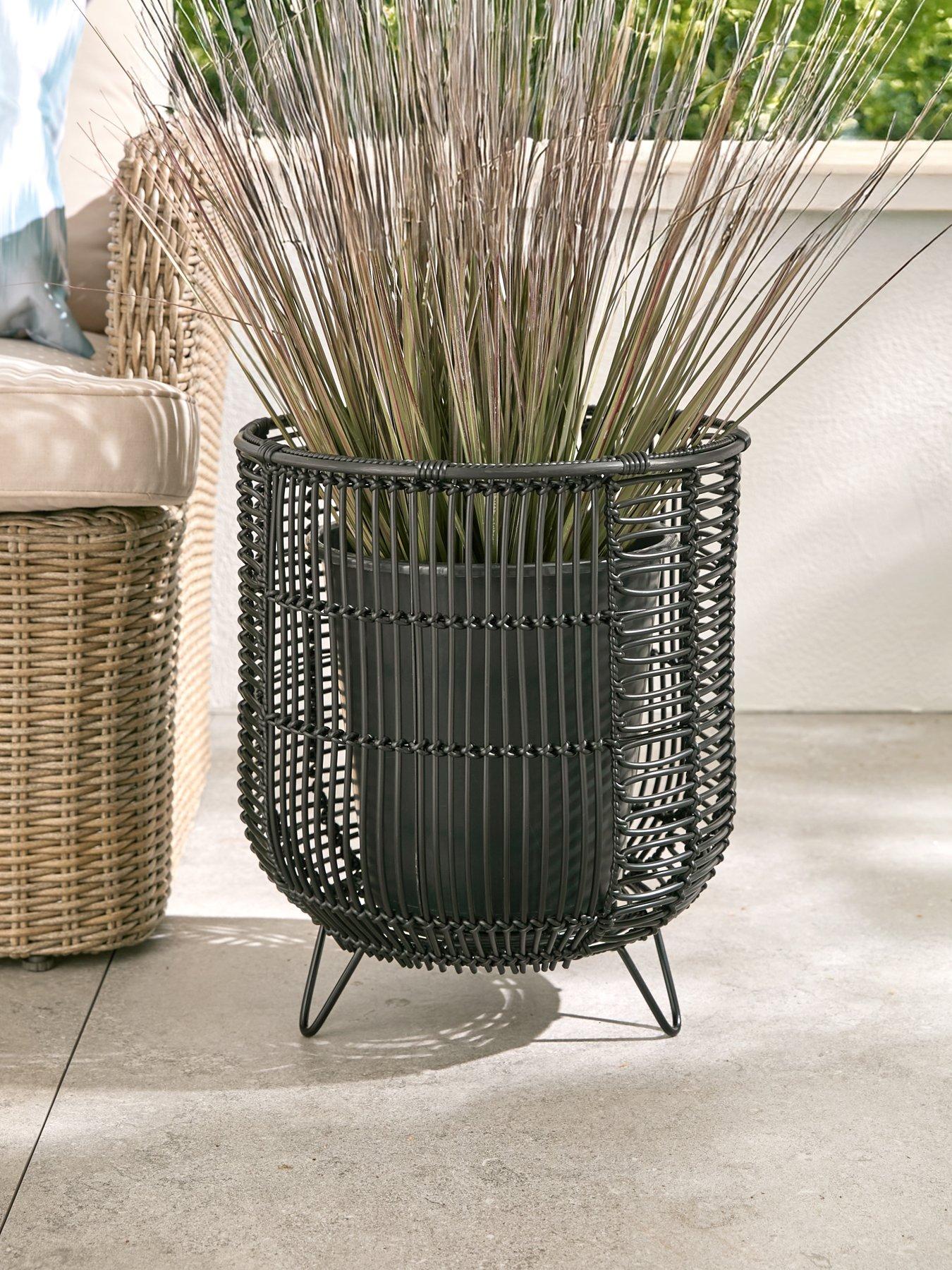 Product photograph of Very Home Black Planter from very.co.uk