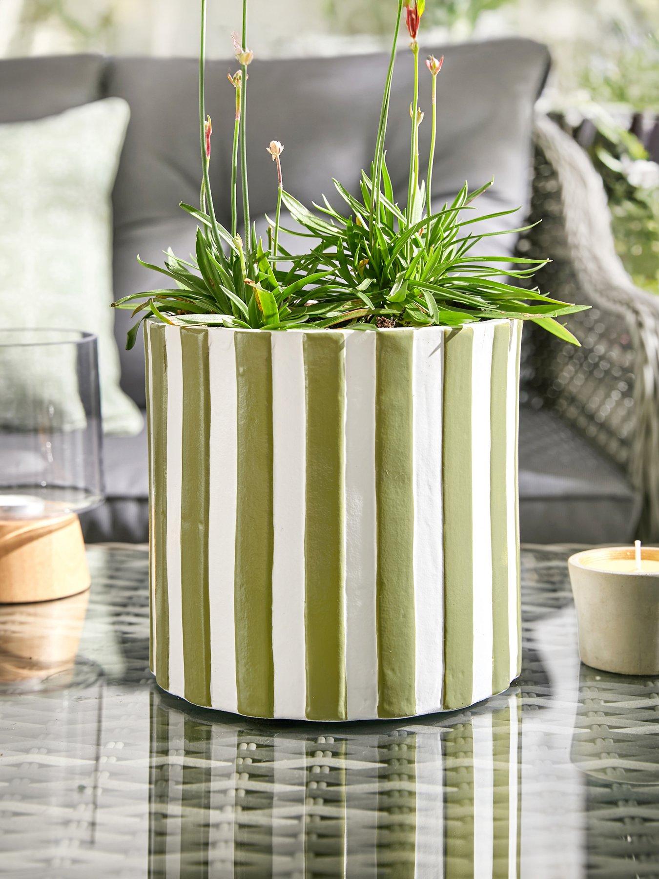 undefined Striped Pot 20cm