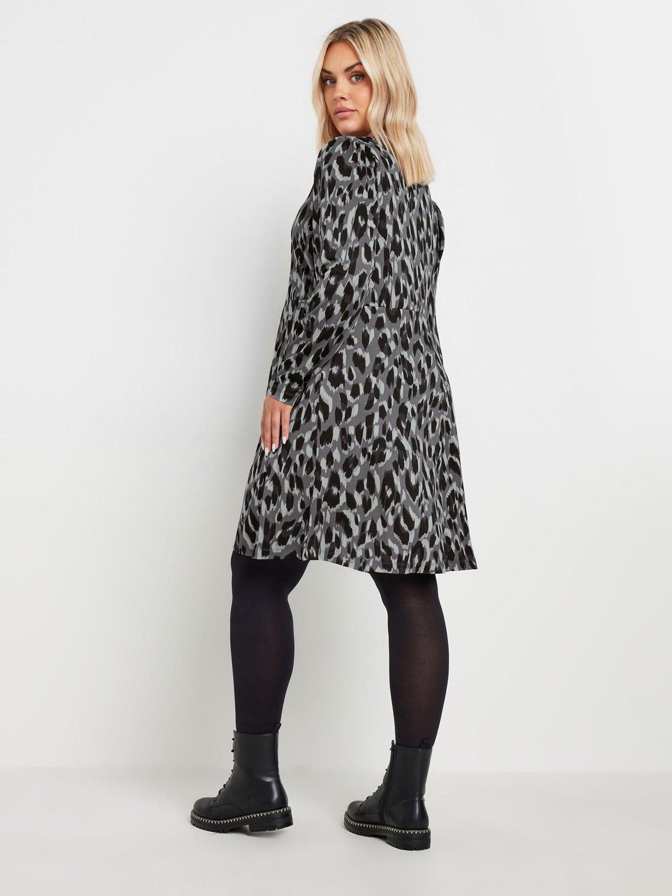 Image 2 of 4 of Yours Curve Shirred Panel Tea Dress - Grey