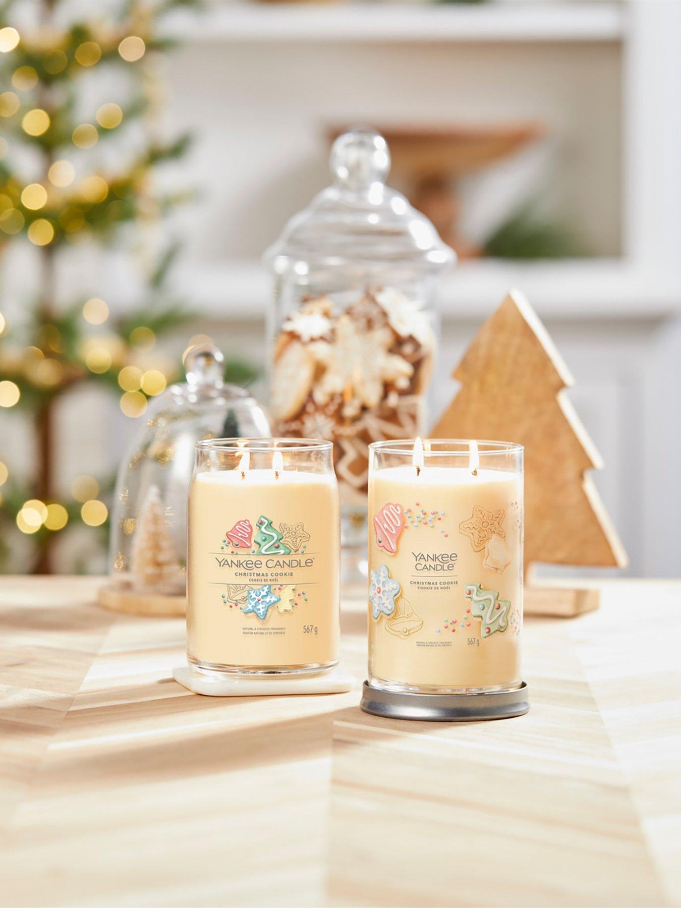 Product photograph of Yankee Candle Christmas Cookie Signature Large Jar Candle from very.co.uk